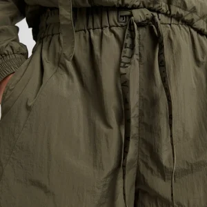 Store Aje ATHLETICA High Waisted Belted Shorts 608 Khaki