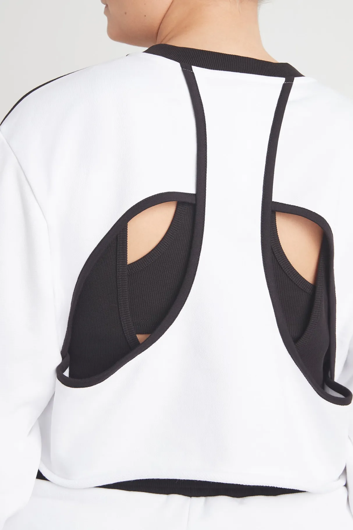 interlock_crop_sweater__13.webp Best Aje ATHLETICA Interlock Crop Sweater 413 White/Black