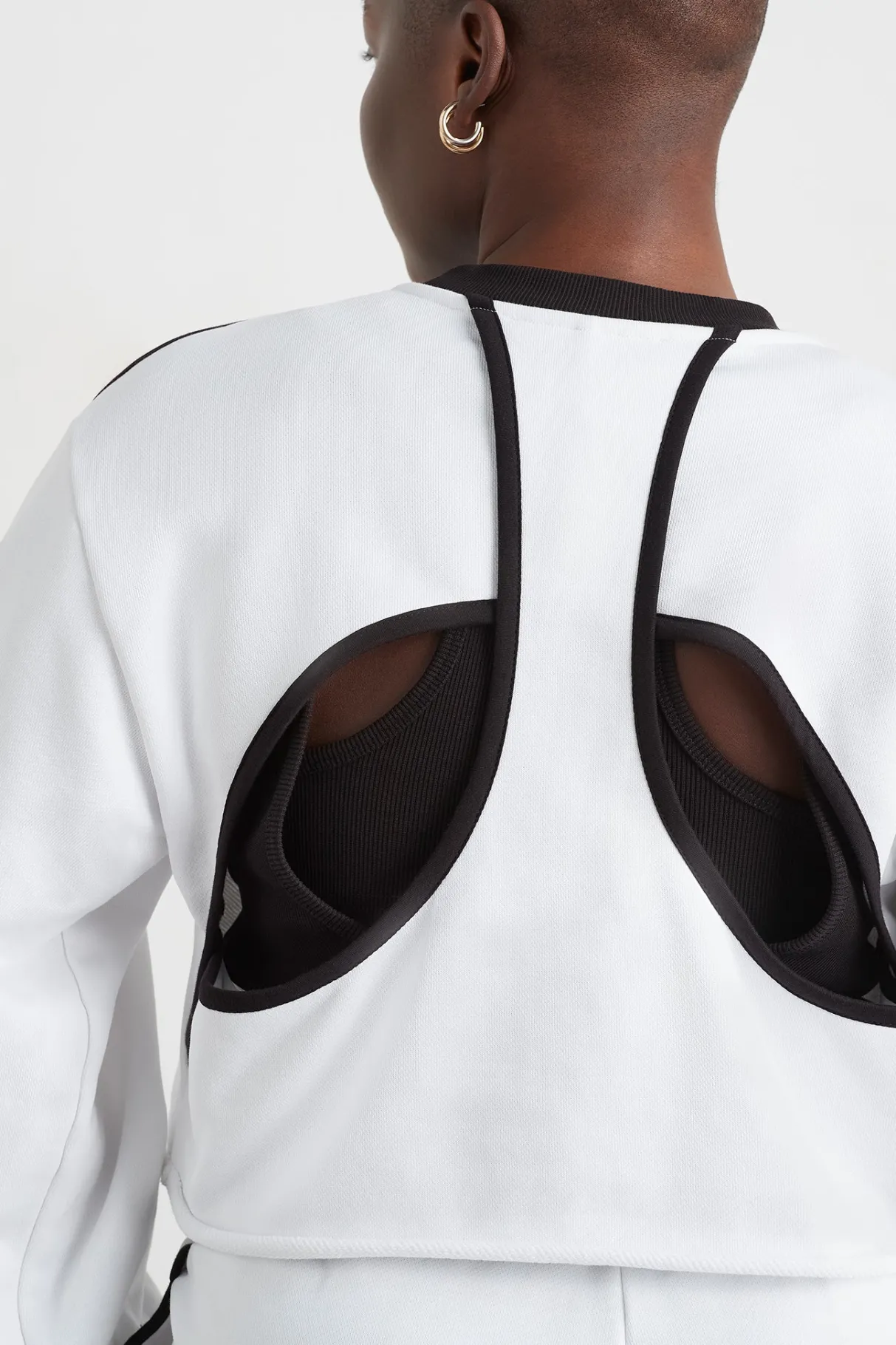 interlock_crop_sweater__8.webp Best Aje ATHLETICA Interlock Crop Sweater 413 White/Black