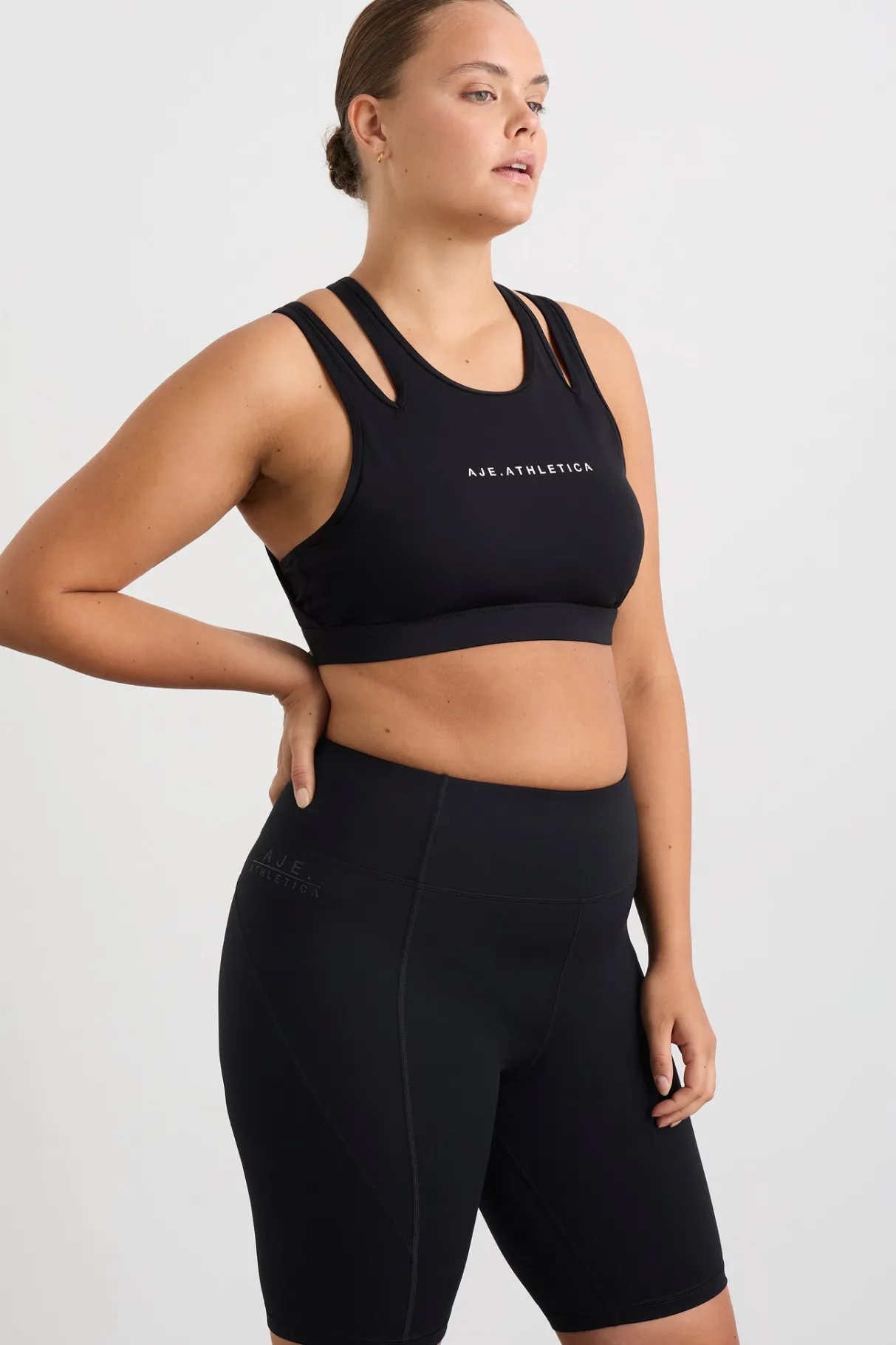 interlock_high_support_bra__14.webp Fashion Aje ATHLETICA Interlock High Support Bra 351 Black