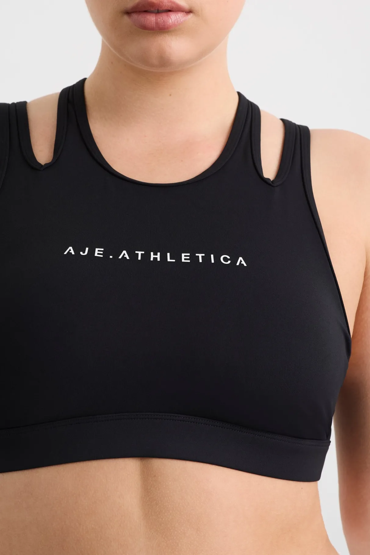 interlock_high_support_bra__8.webp Fashion Aje ATHLETICA Interlock High Support Bra 351 Black