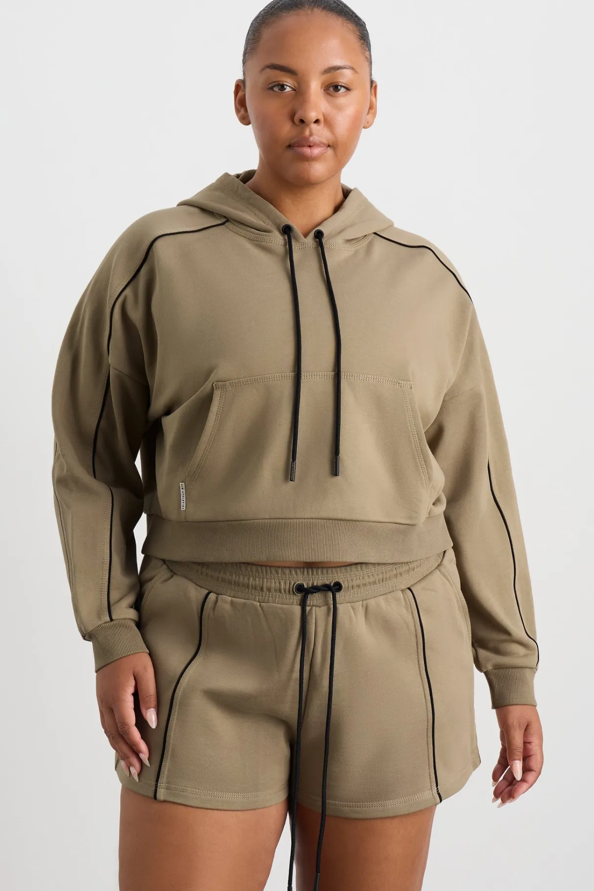 kangaroo_pocket_hoodie__11.webp Online Aje ATHLETICA Kangaroo Pocket Hoodie 405 Soft Khaki Black