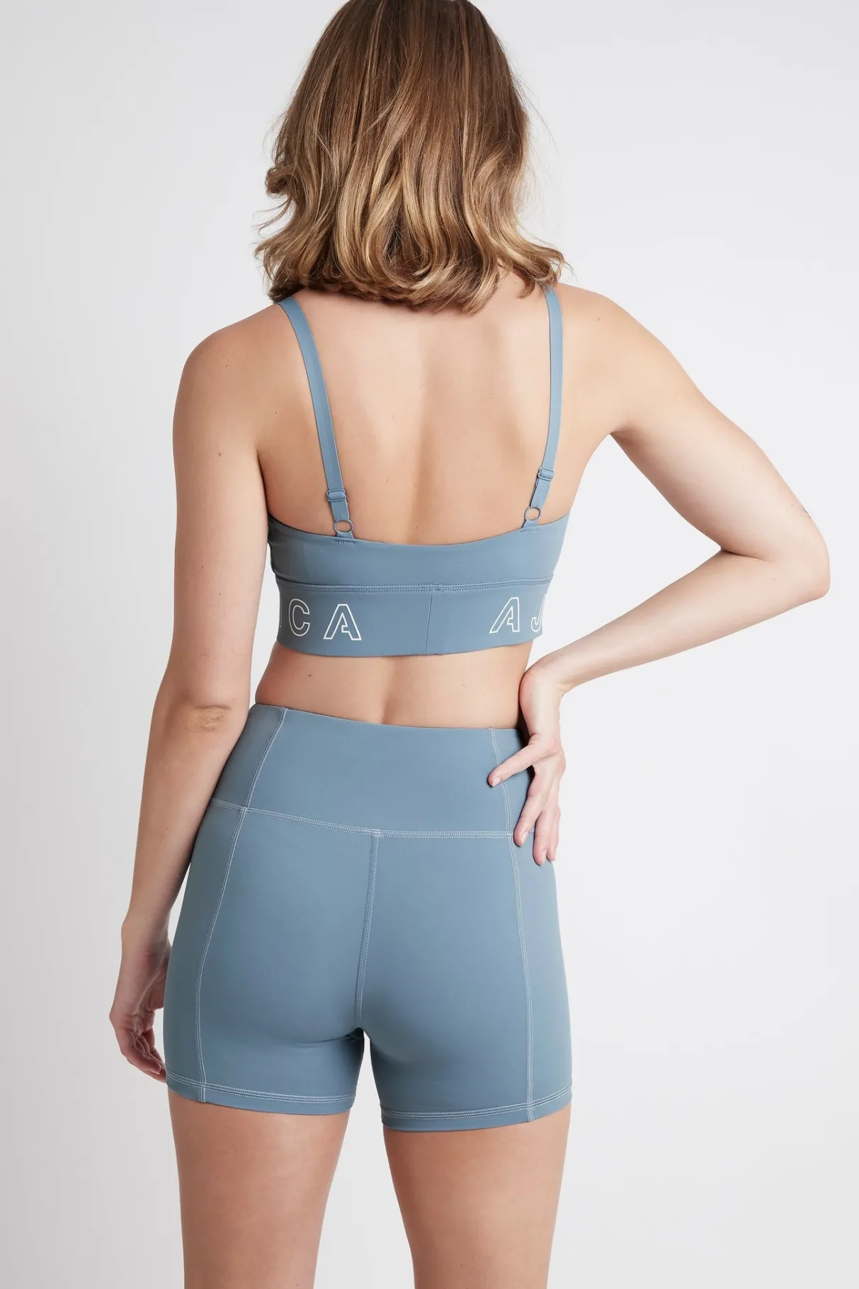 logotape_sports_bra__4-1.webp Outlet Aje ATHLETICA Logotape Sports Bra 310 Storm Blue
