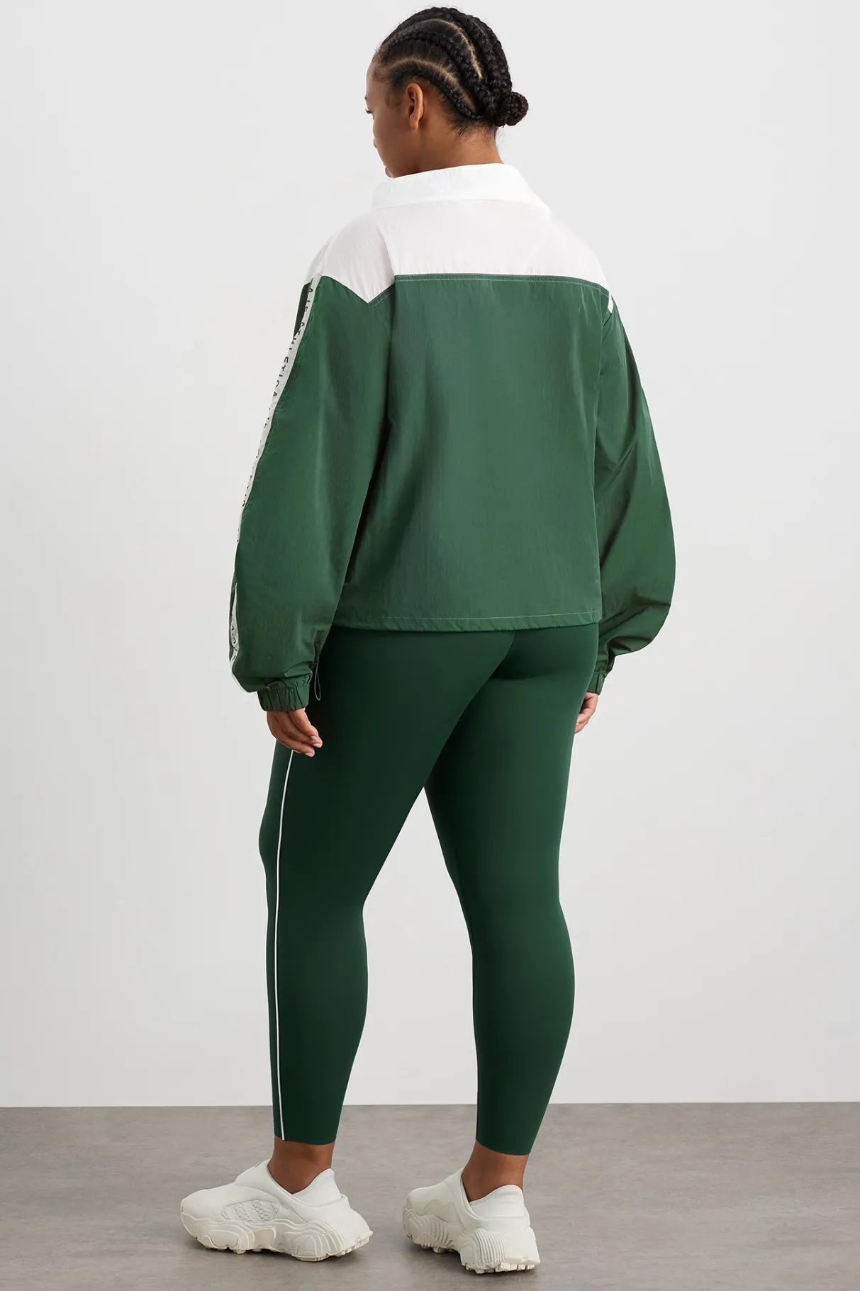 logotape_spray_jacket__15.webp Outlet Aje ATHLETICA Logotape Spray Jacket 762 Pine Green White
