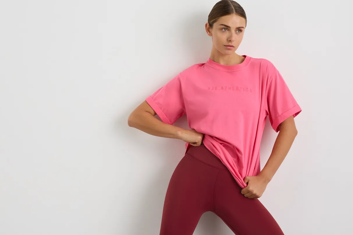 long_classic_tee__16.webp Outlet Aje ATHLETICA Long Classic Tee 102 Rouge Pink