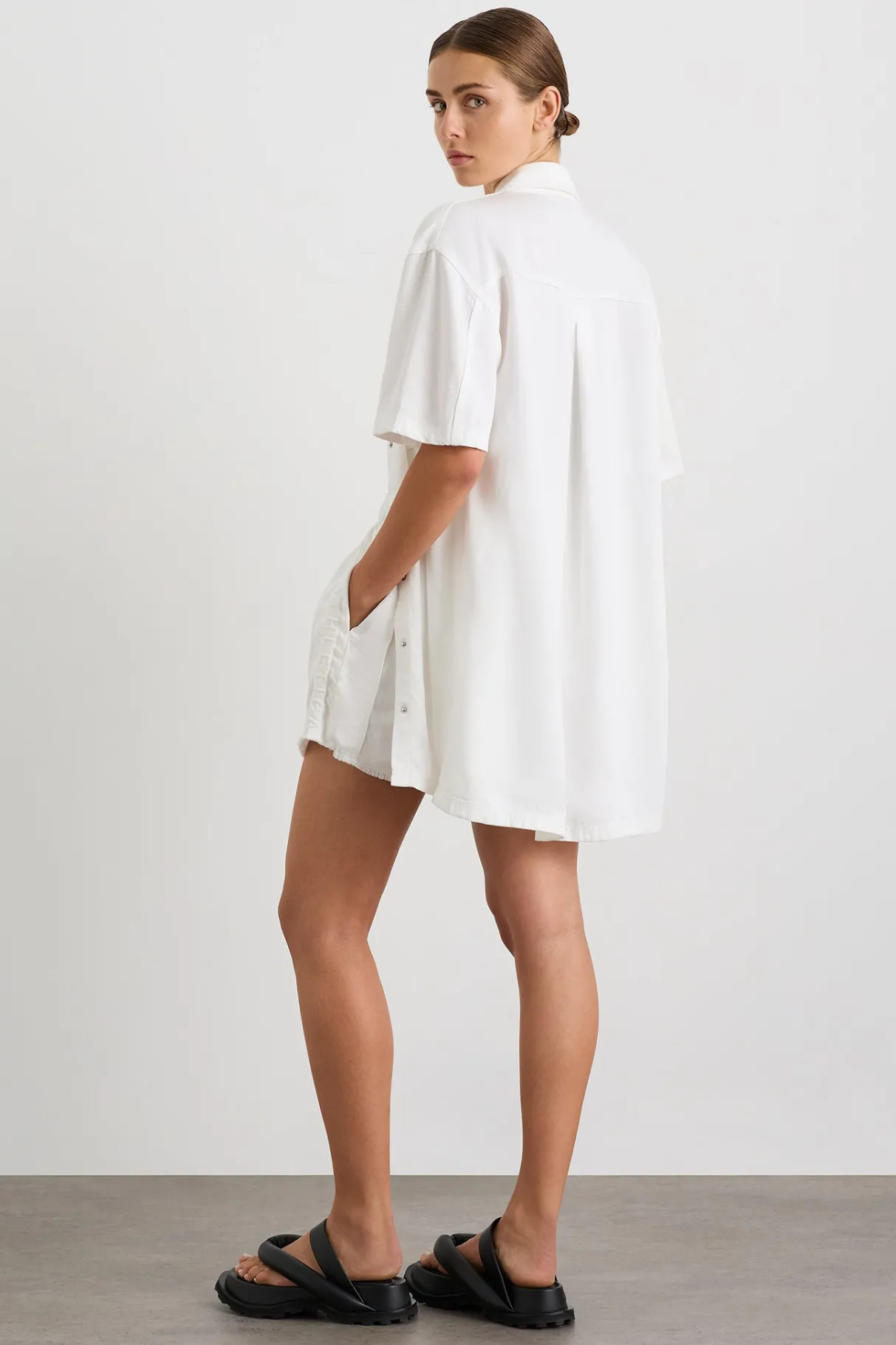 long_line_shirt__5.webp Online Aje ATHLETICA Long Line Shirt 425 White