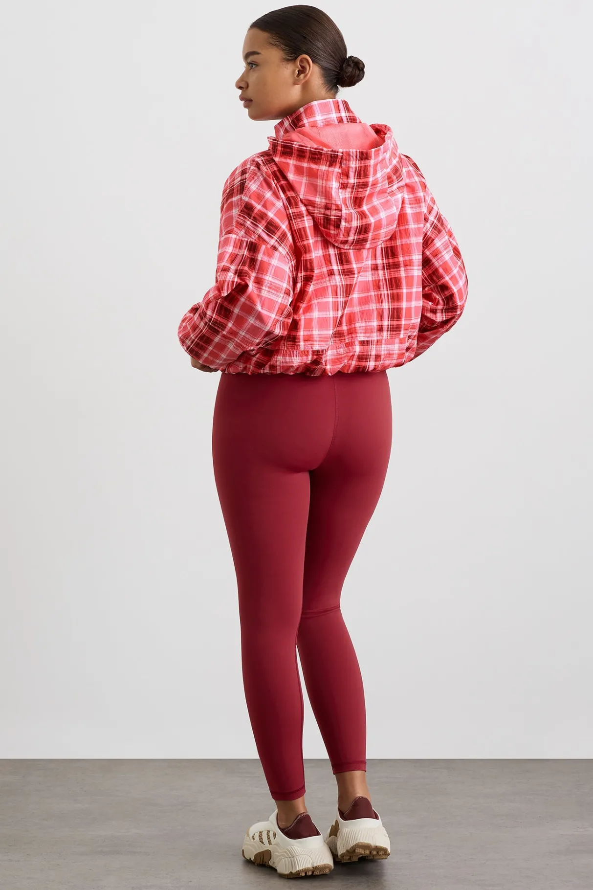 long_line_spray_jacket_10-1.webp Shop Aje ATHLETICA Long Line Spray Jacket Blurred Pink Check