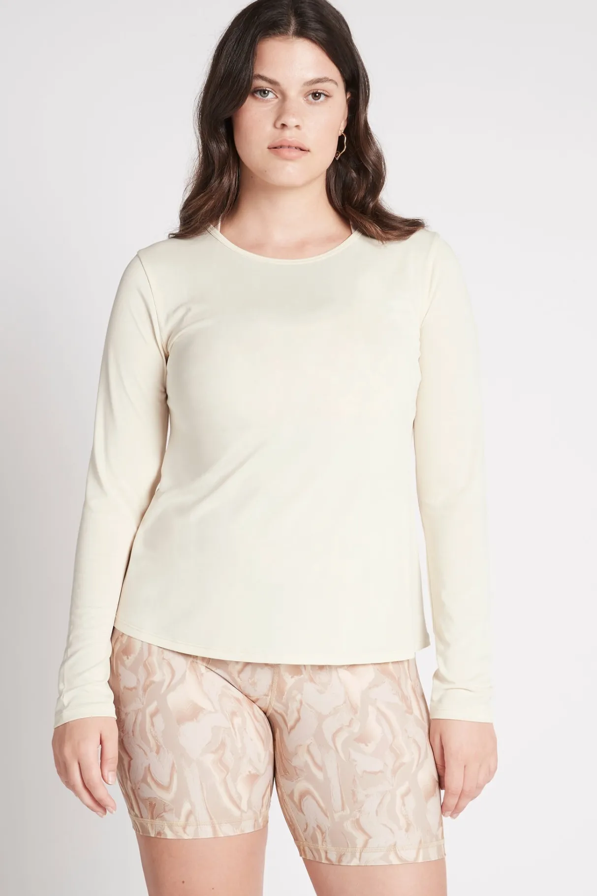 long_sleeve_yoga_top__6.webp Flash Sale Aje ATHLETICA Long Sleeve Yoga Top 121 Light Ivory