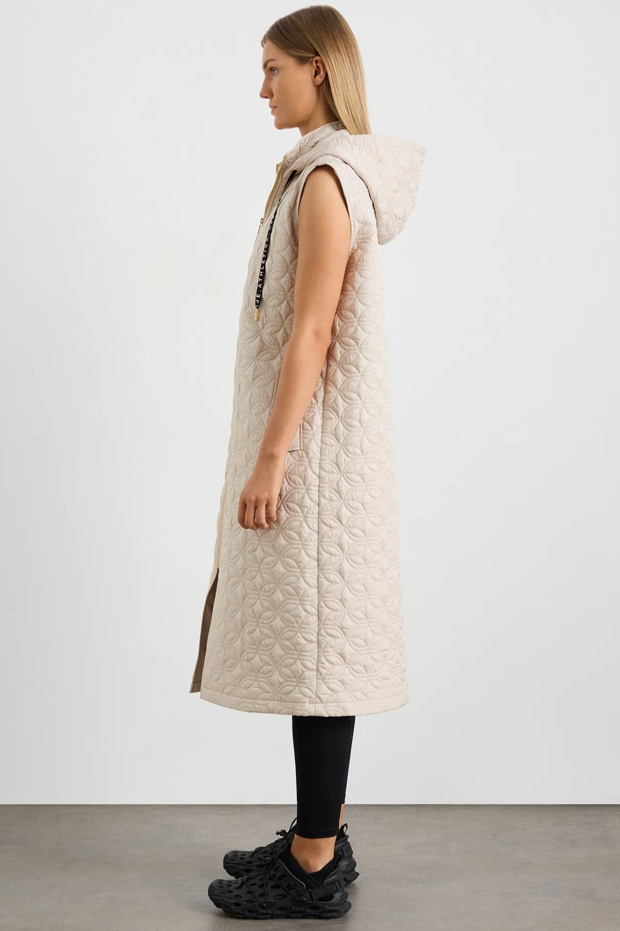 longline_sleeveless_jacket__3.webp Outlet Aje ATHLETICA Longline Sleeveless Jacket 703 Moonstone Grey