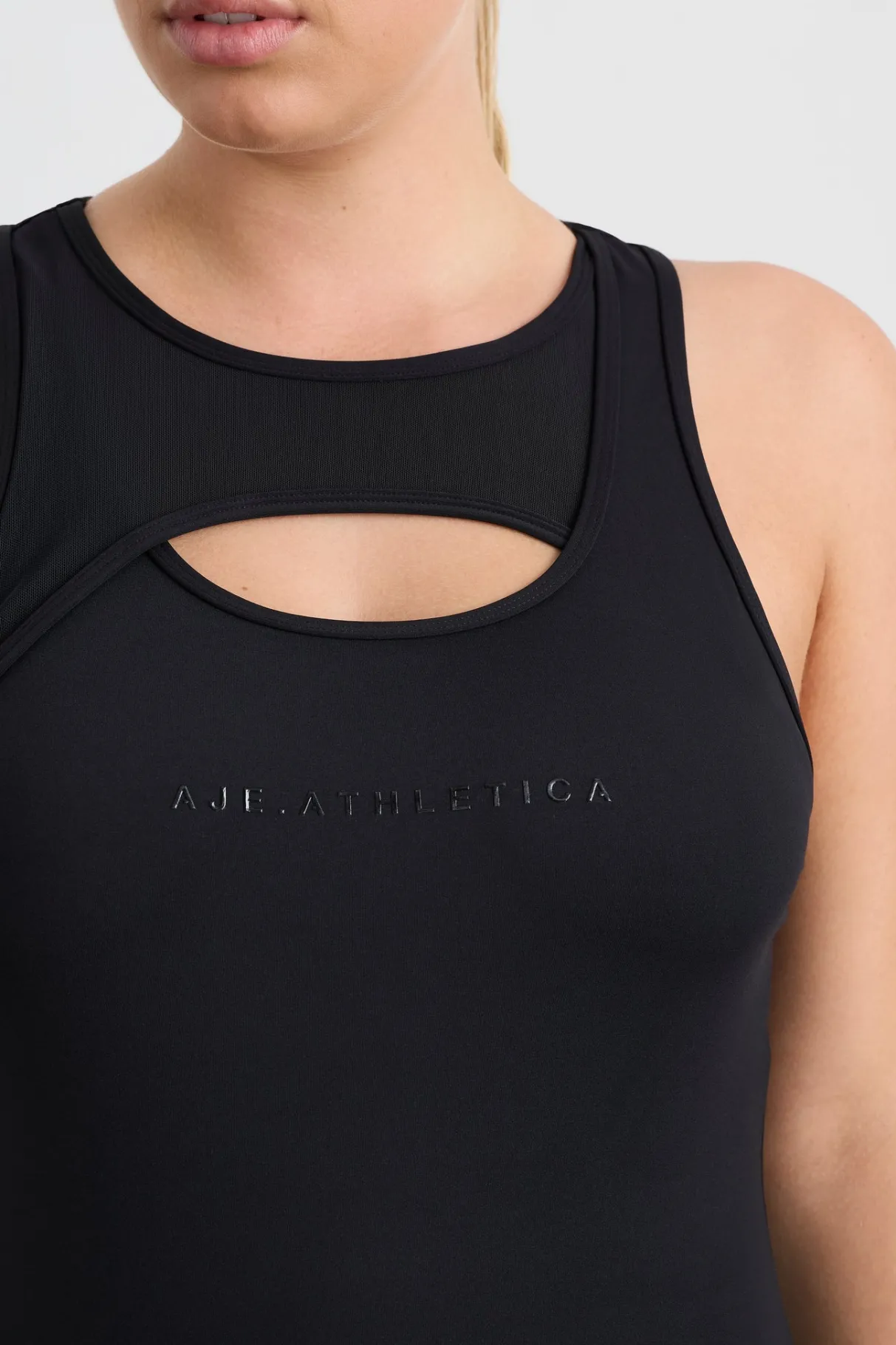 mesh_keyhole_tank__8.webp Cheap Aje ATHLETICA Mesh Keyhole Tank 154 Black