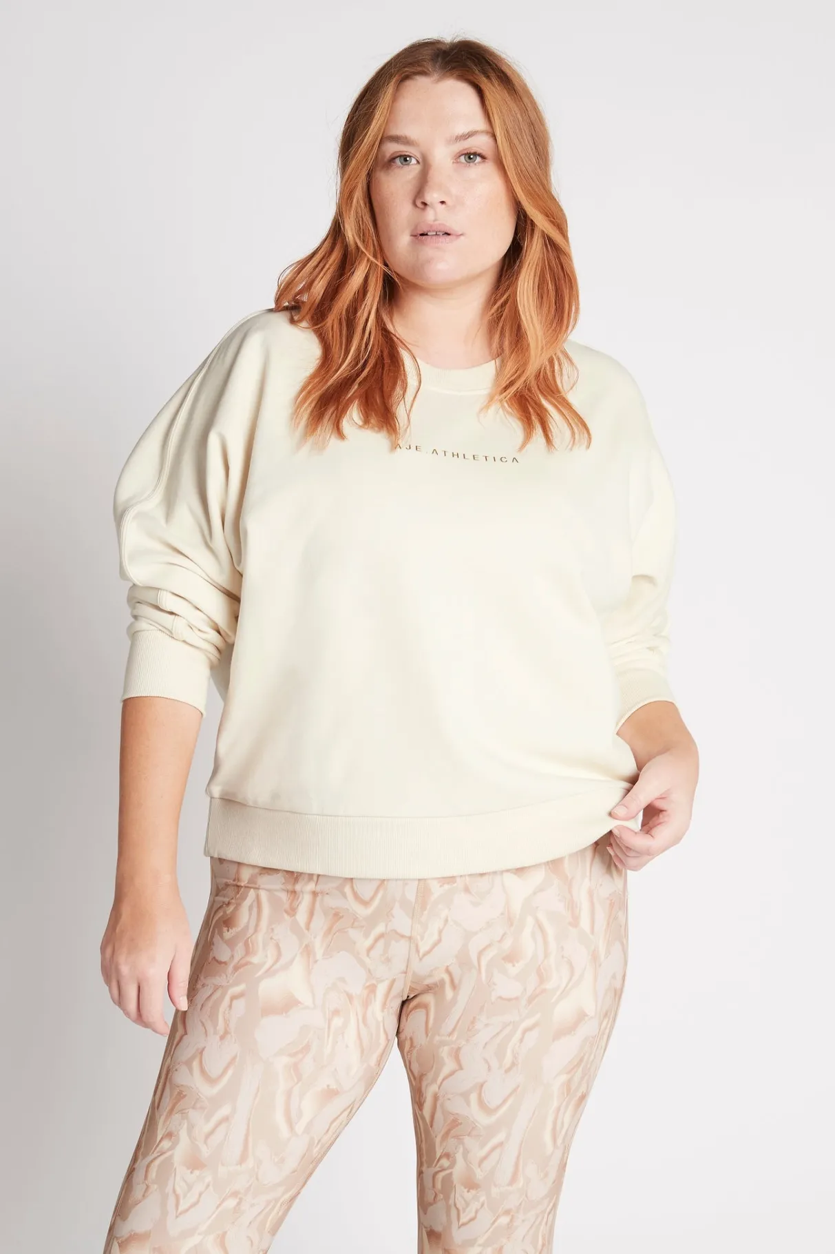 metallic_signature_logo_crew_jumper__9.webp Online Aje ATHLETICA Metallic Signature Logo Crew Jumper 401 Light Ivory