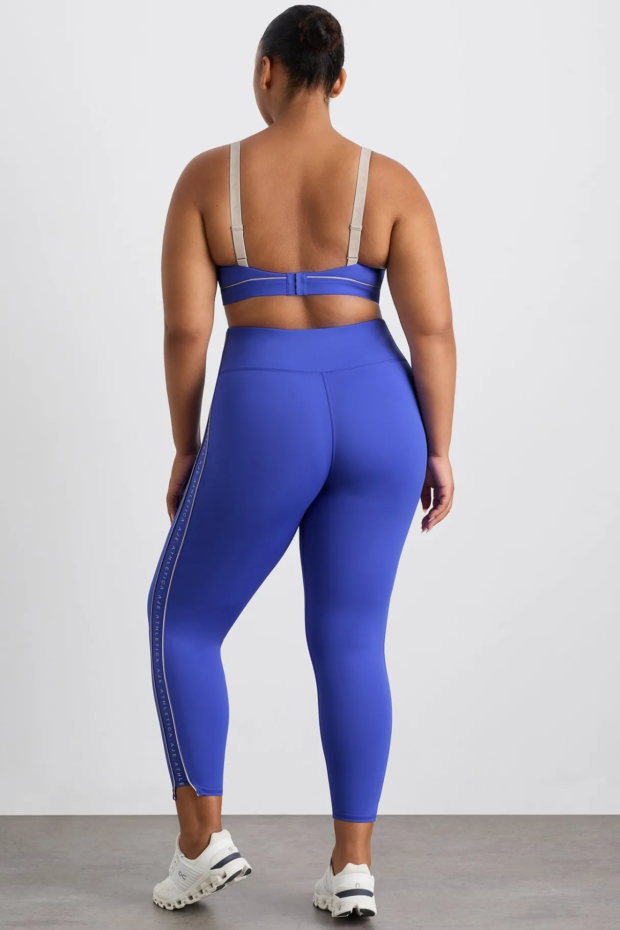 notch_logo__legging__15.webp Cheap Aje ATHLETICA Notch Logo 7/8 Legging 240 Marine Blue Latte Beige