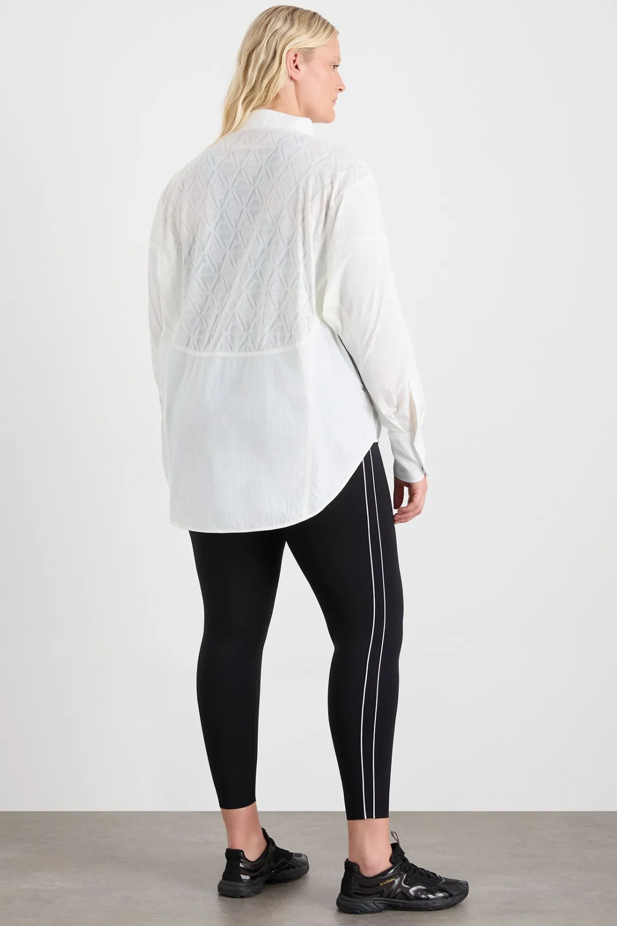 panel_mesh_shirt__12.webp Store Aje ATHLETICA Panel Mesh Shirt 406 Coconut White