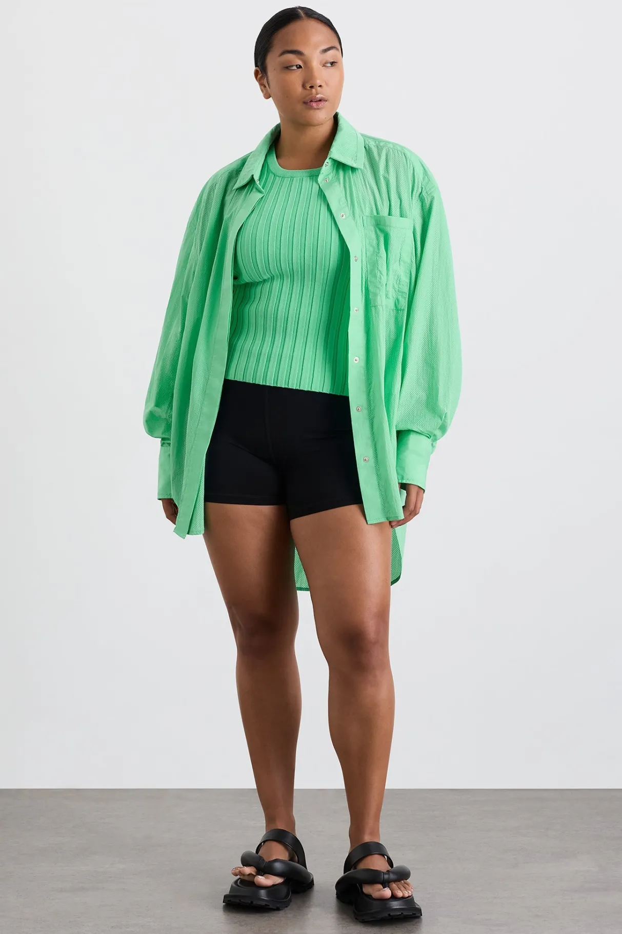 perforated_longline_shirt__7.webp Sale Aje ATHLETICA Perforated Longline Shirt 406 Marine Green