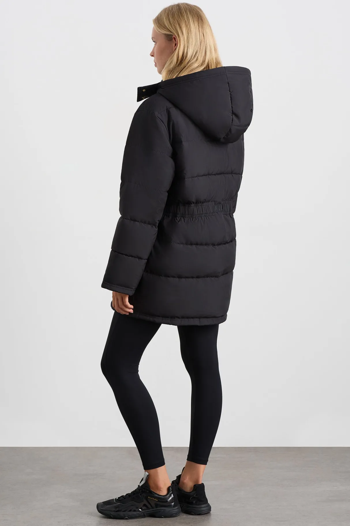 puffer_jacket__7.webp Best Aje ATHLETICA Puffer Jacket 025 Black/Gold