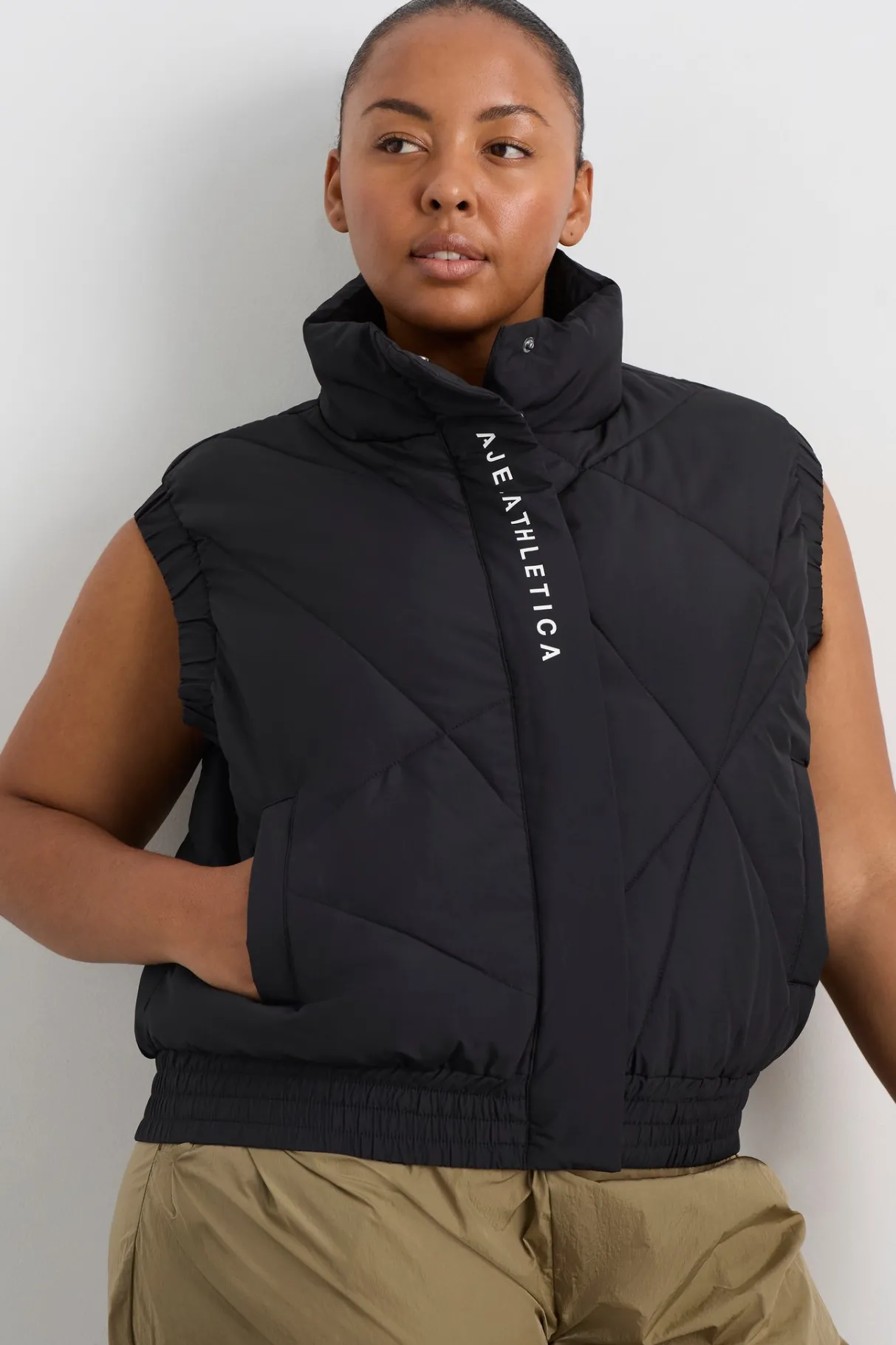 quilted_vest__15.webp Clearance Aje ATHLETICA Quilted Vest 751 Black