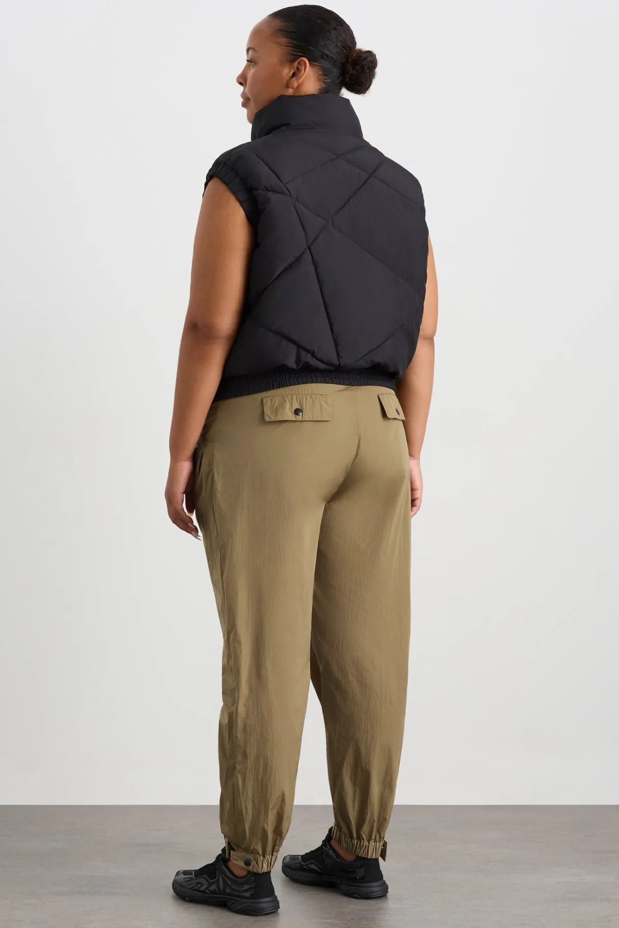 quilted_vest__17.webp Clearance Aje ATHLETICA Quilted Vest 751 Black