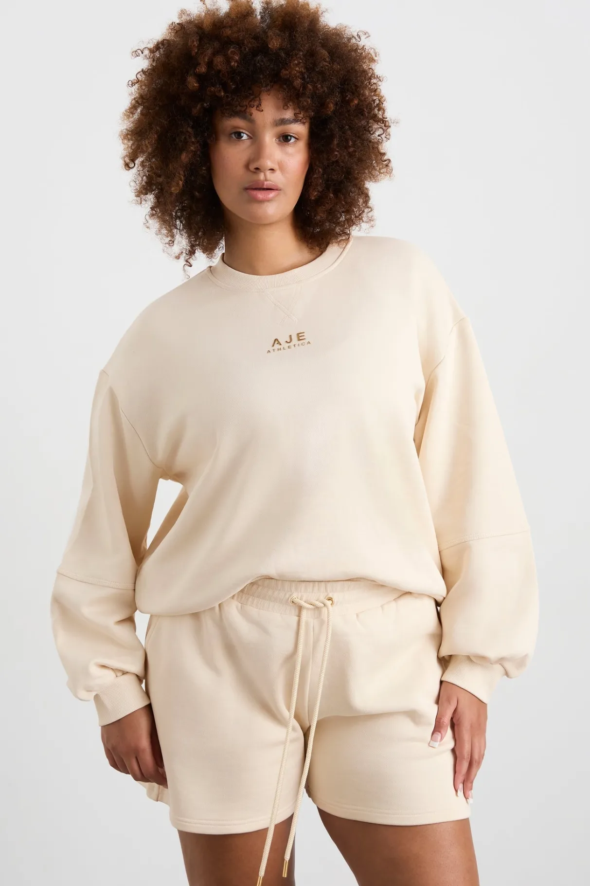 relaxed_logo_crew_jumper__9.webp Fashion Aje ATHLETICA Relaxed Logo Crew Jumper 417 Rice White