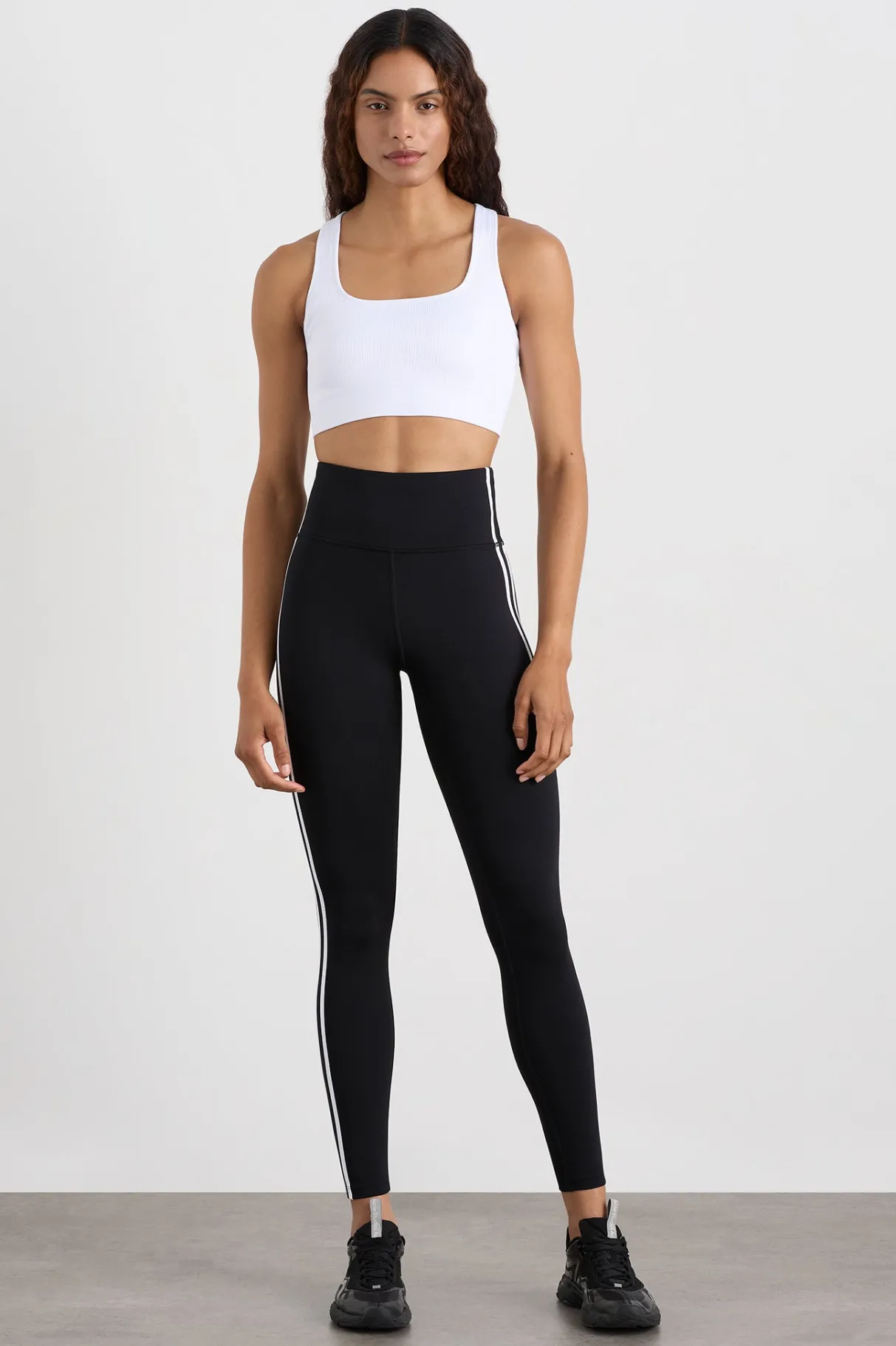 seamless_crop__1-1.webp Discount Aje ATHLETICA Seamless Crop 331 White