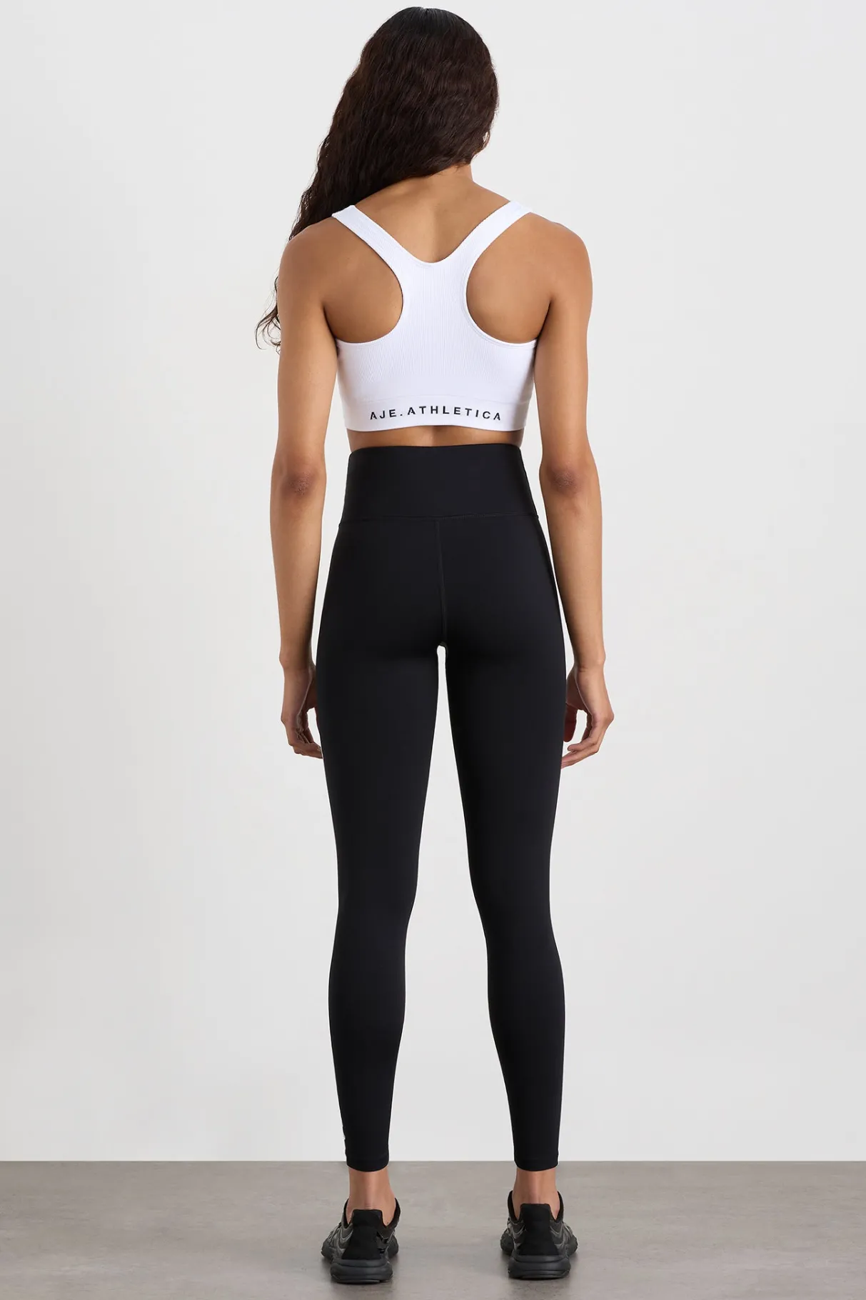 seamless_crop__3-1.webp Discount Aje ATHLETICA Seamless Crop 331 White