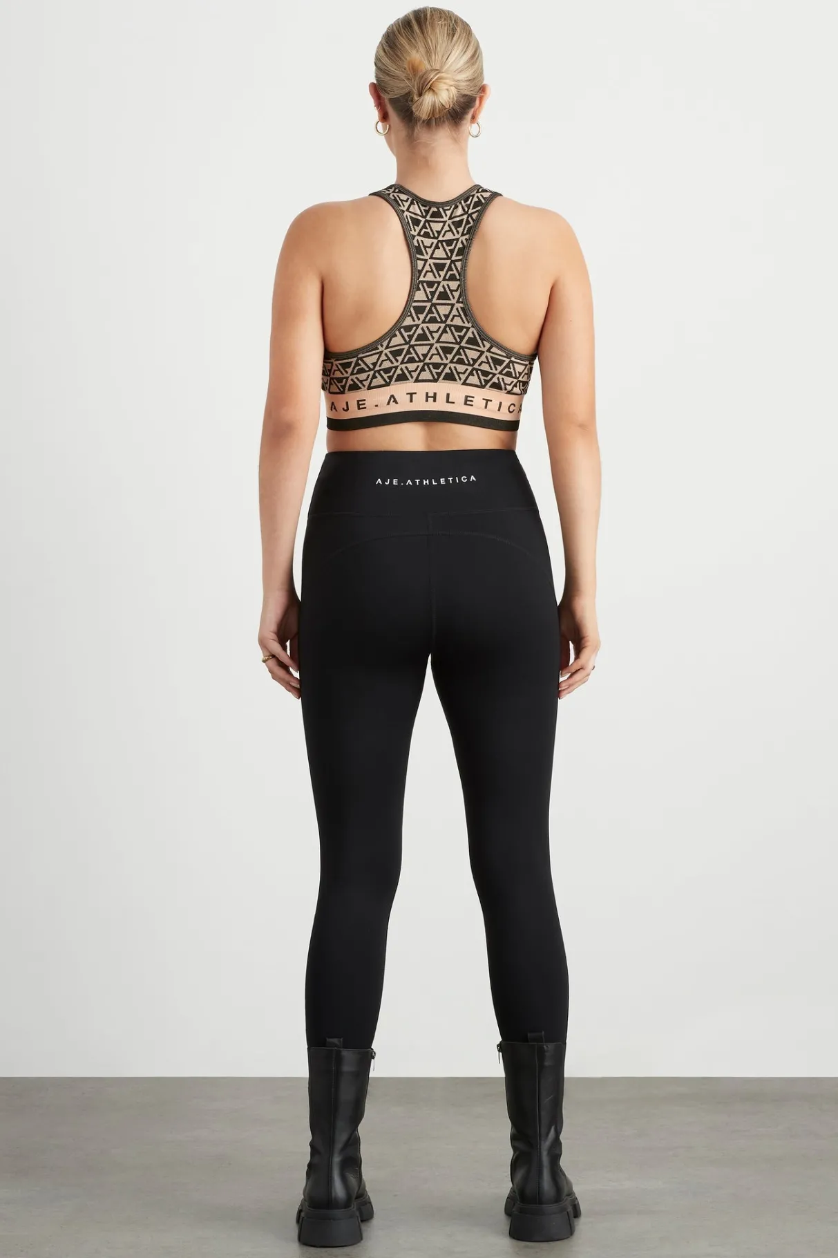 seamless_crop_top__9-1.webp Clearance Aje ATHLETICA Seamless Crop Top 331 Geo Print/Beige