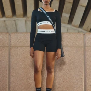 Discount Aje ATHLETICA Seamless Long Sleeve Crop 356 Black