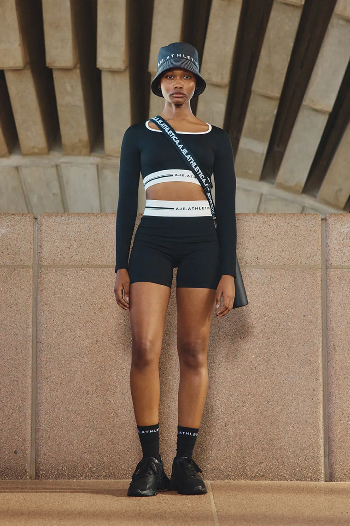 seamless_long_sleeve_crop__13.webp Discount Aje ATHLETICA Seamless Long Sleeve Crop 356 Black