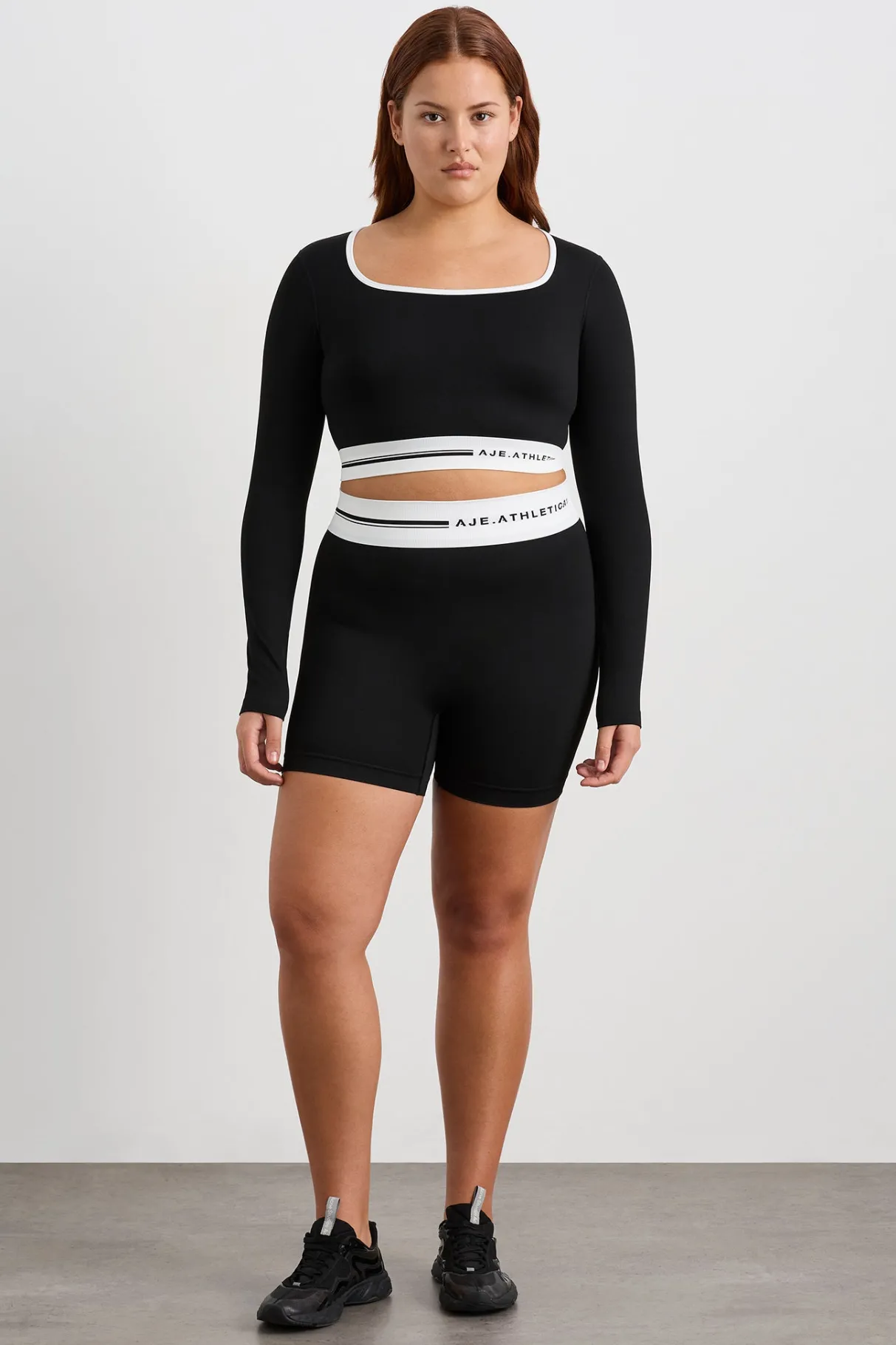 seamless_long_sleeve_crop__6.webp Discount Aje ATHLETICA Seamless Long Sleeve Crop 356 Black