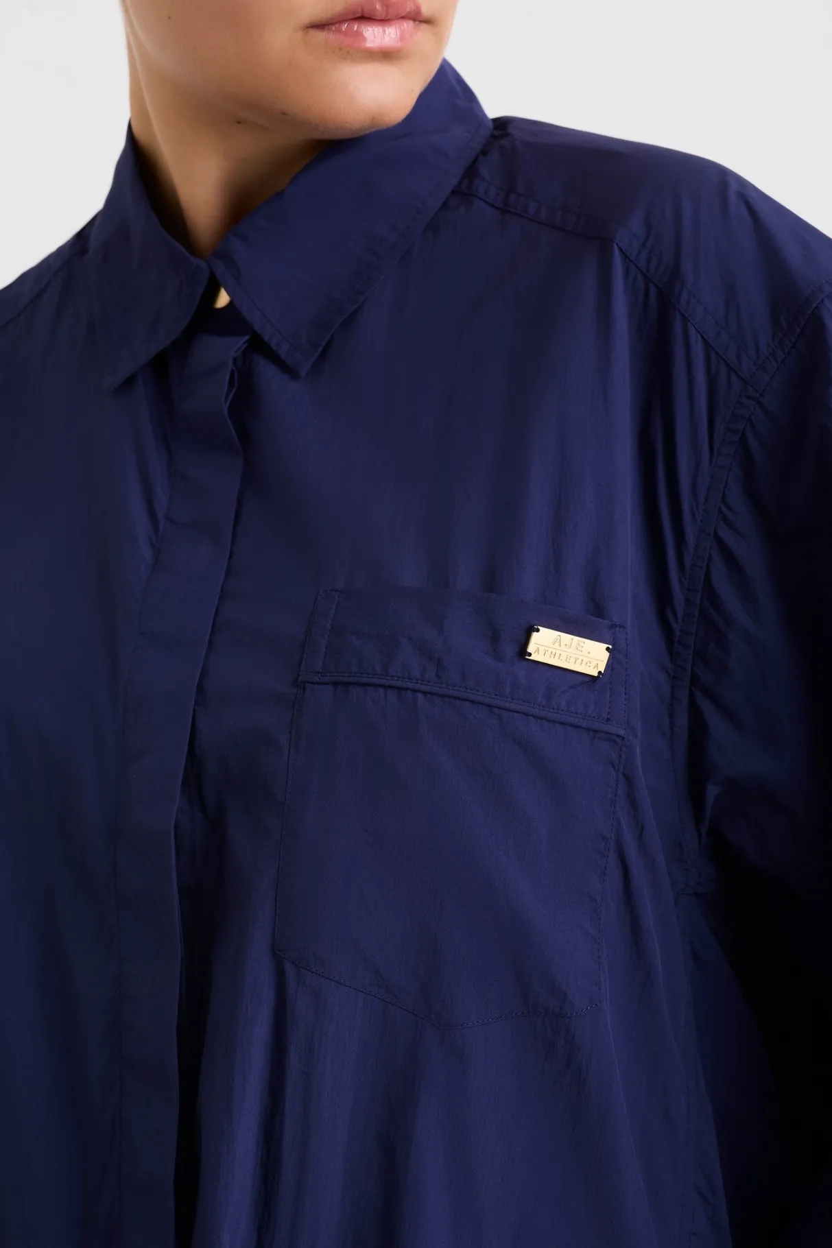 side_split_windbreaker_shirt__13-2.webp Store Aje ATHLETICA Side Split Windbreaker Shirt 406 Navy