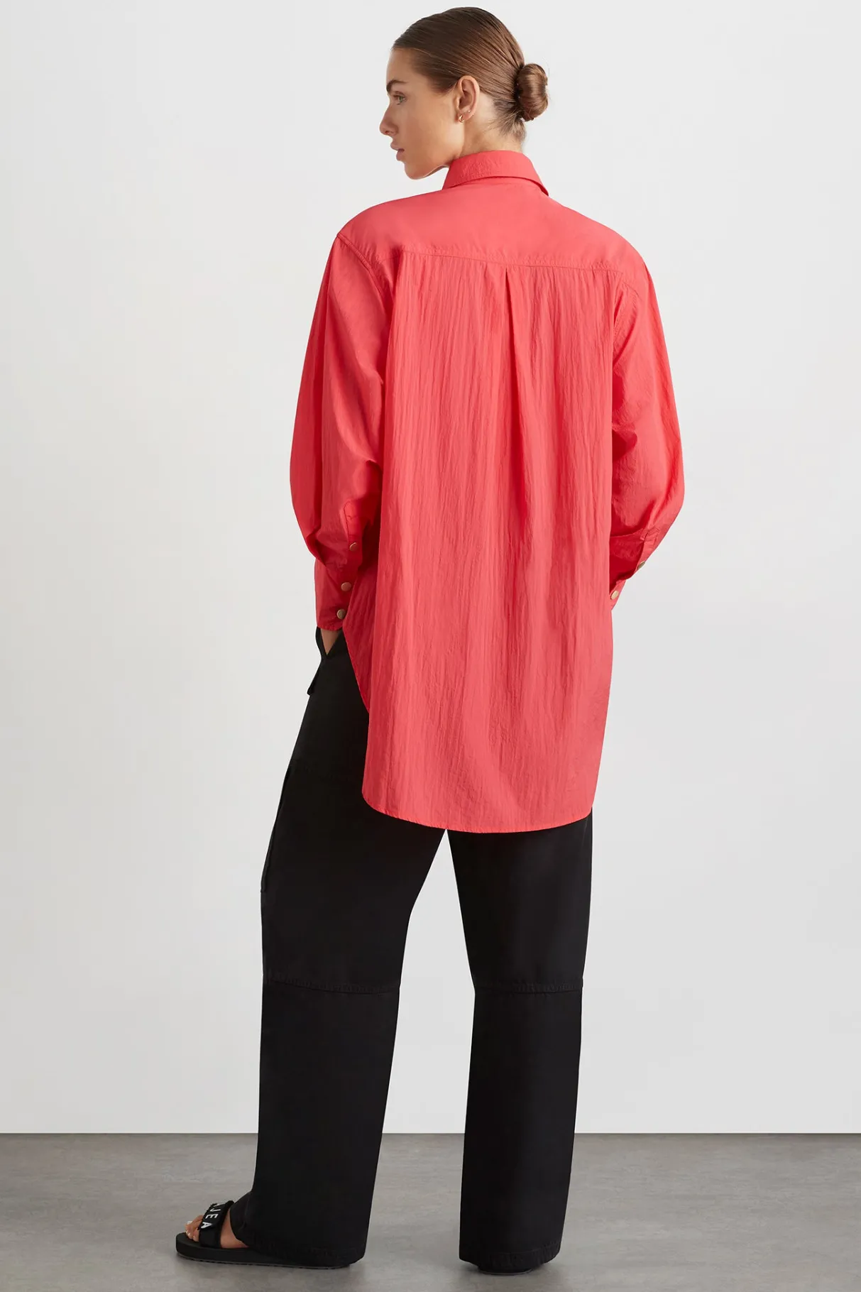 side_split_windbreaker_shirt__5-2.webp Online Aje ATHLETICA Side Split Windbreaker Shirt 406 Watermelon Pink