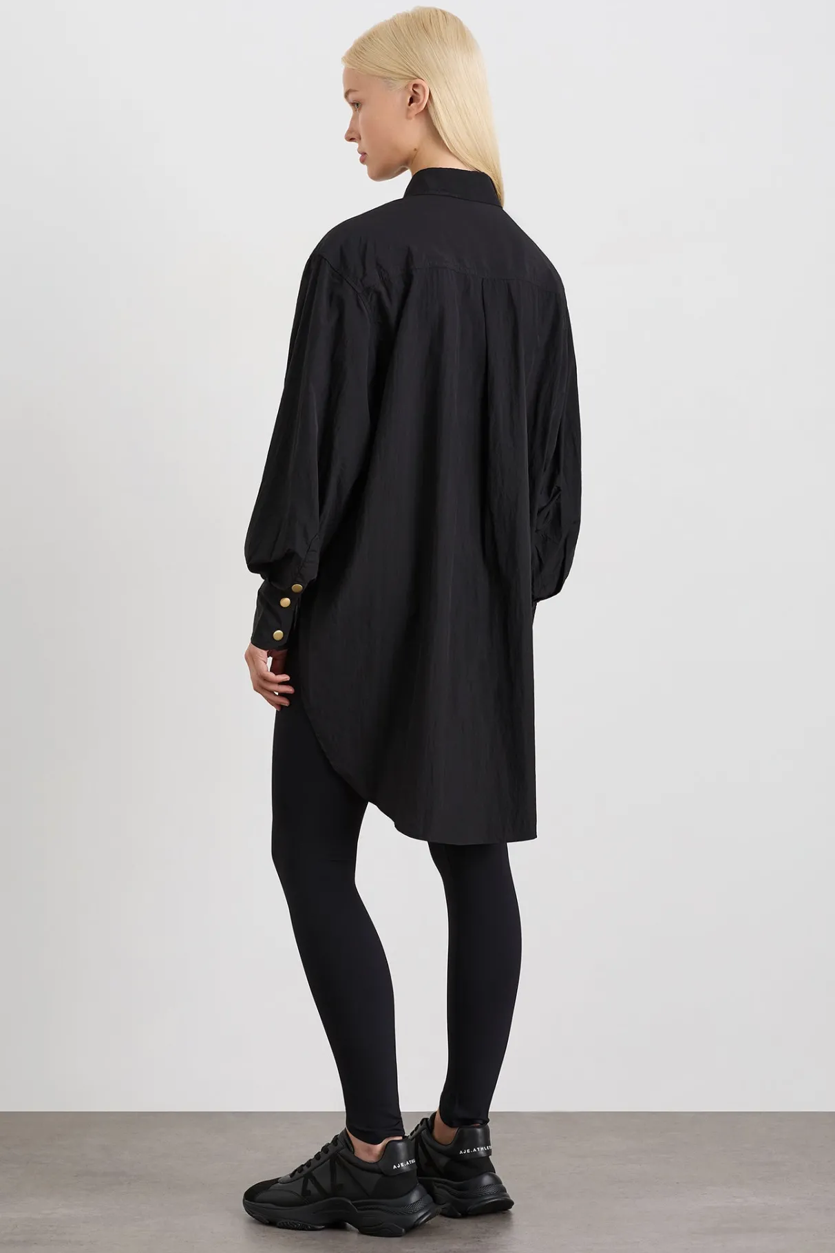 side_split_windbreaker_shirt__6-4.webp Online Aje ATHLETICA Side Split Windbreaker Shirt 406 Black