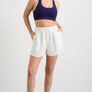 Store Aje ATHLETICA Signature Logo Short 603 White
