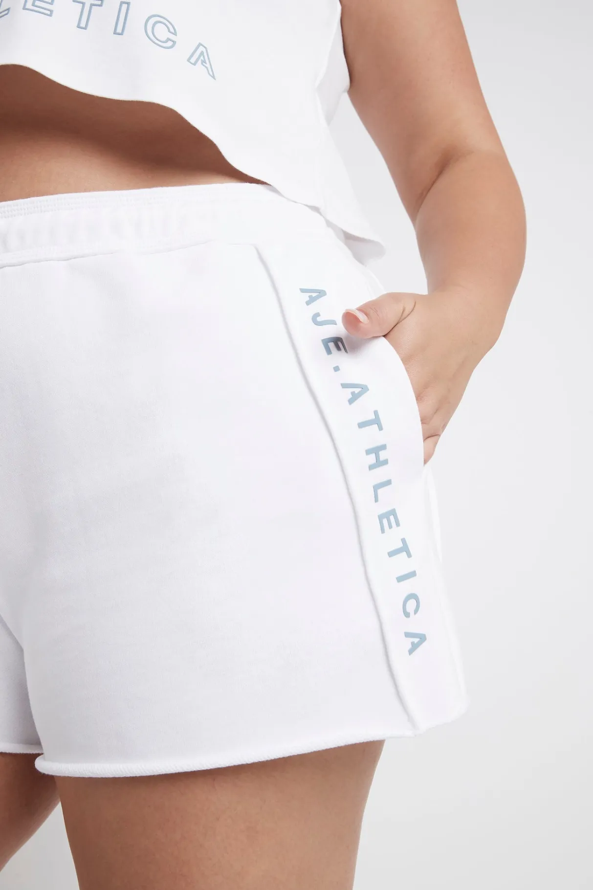 signature_logo_sweat_shorts__13.webp Clearance Aje ATHLETICA Signature Logo Sweat Shorts 603 White/Storm Blue