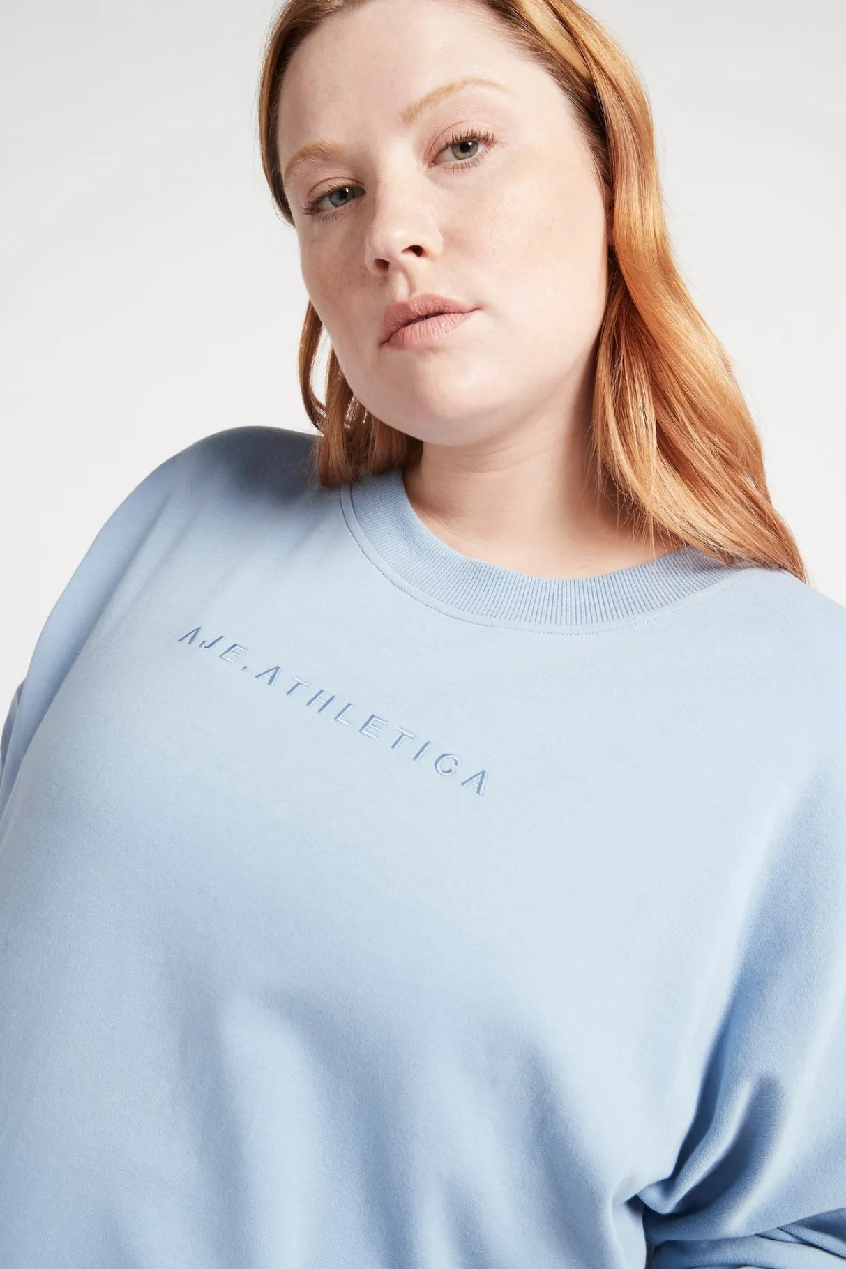signature_logo_sweatshirt__13-1.webp Online Aje ATHLETICA Signature Logo Sweatshirt 122 Steel Blue