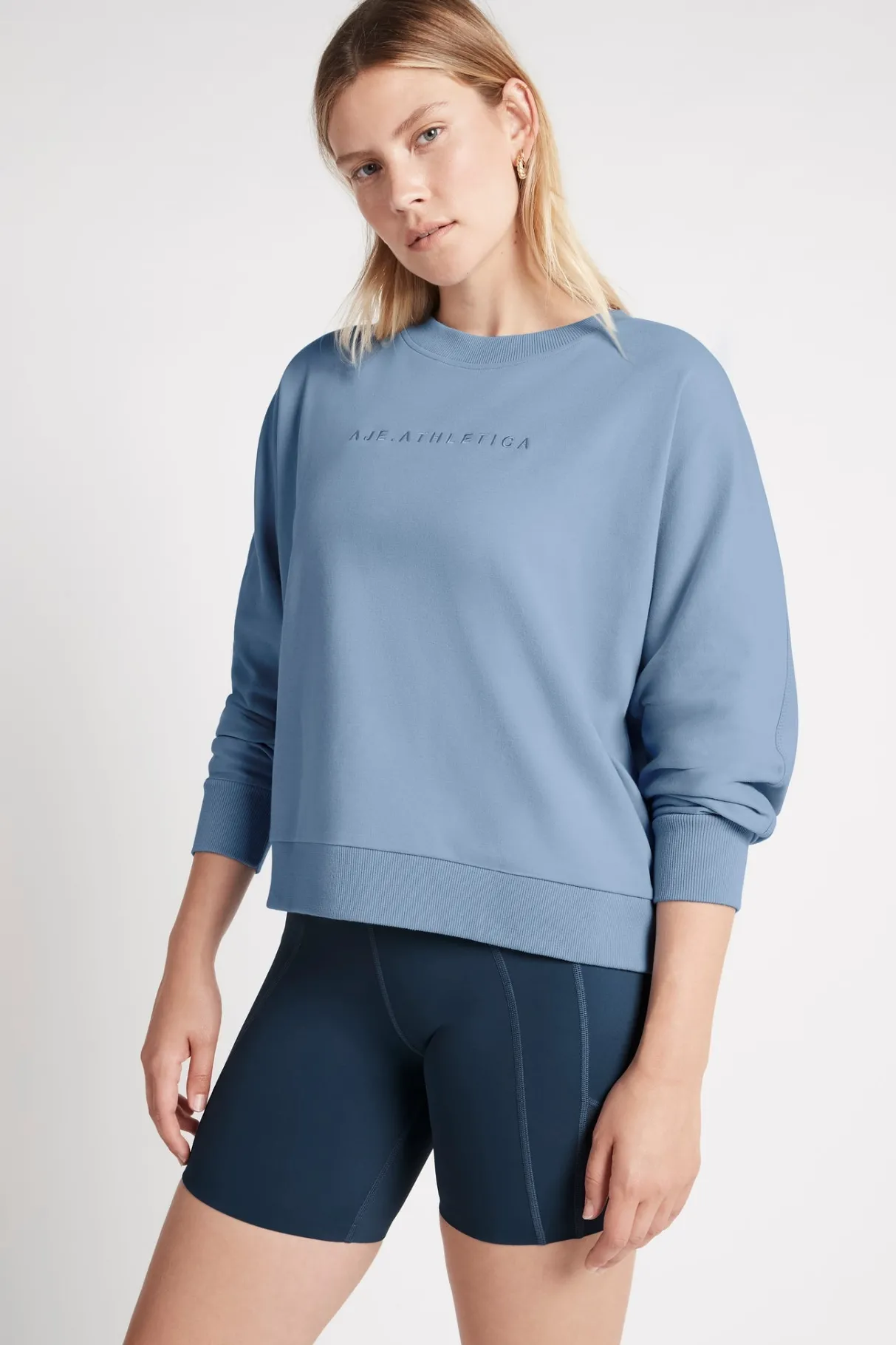 signature_logo_sweatshirt__7-2.webp Online Aje ATHLETICA Signature Logo Sweatshirt 122 Steel Blue