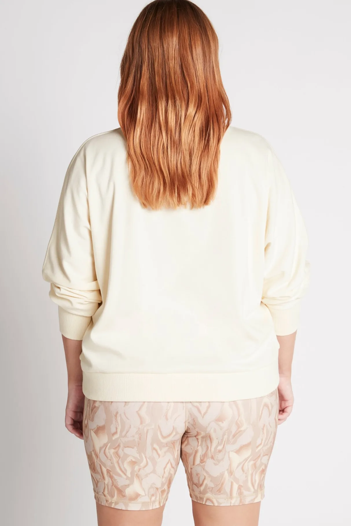 signature_logo_sweatshirt__8.webp Discount Aje ATHLETICA Signature Logo Sweatshirt 122 Light Ivory
