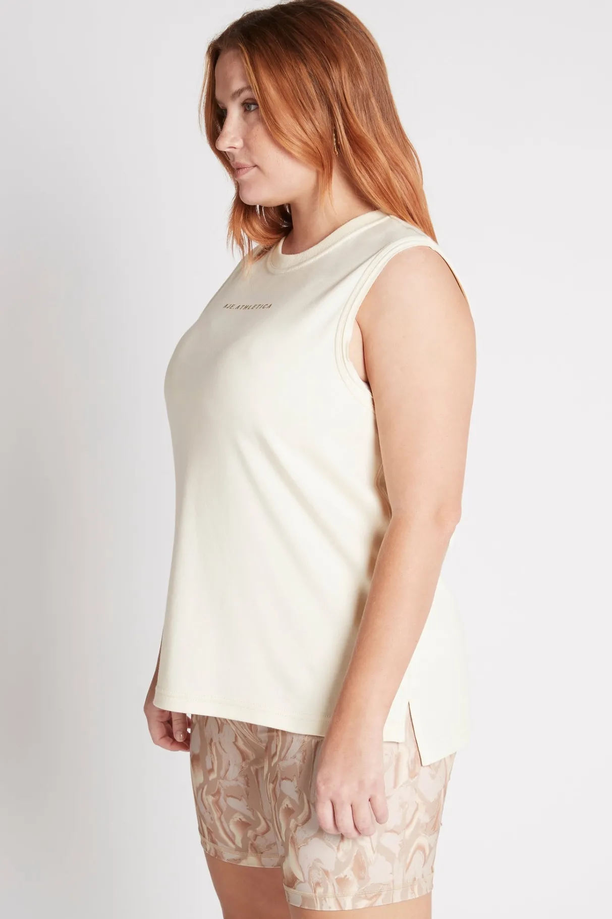 signature_logo_tank__11-2.webp Best Sale Aje ATHLETICA Signature Logo Tank 101 Light Ivory/Gold
