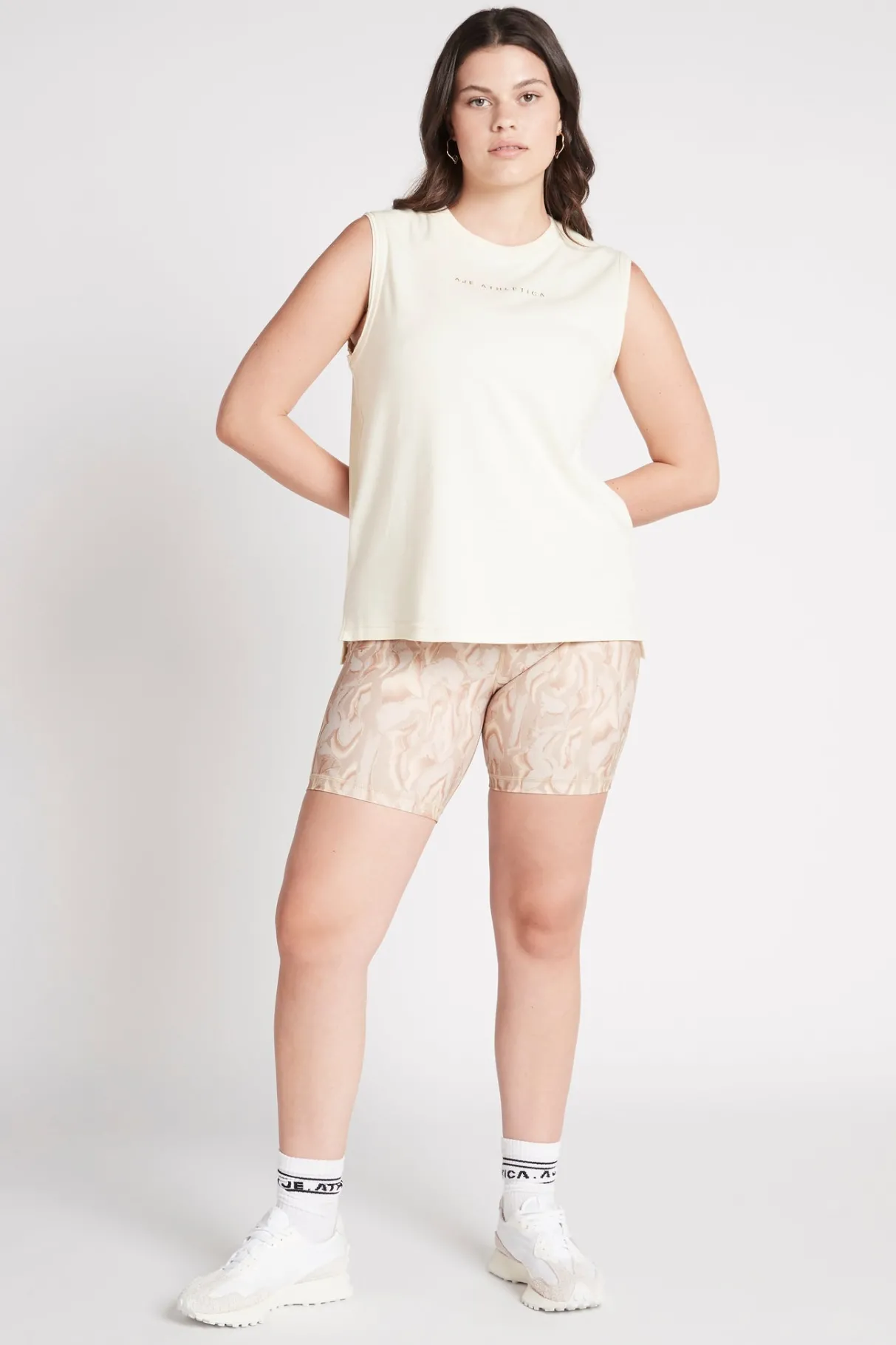signature_logo_tank__9-2.webp Best Sale Aje ATHLETICA Signature Logo Tank 101 Light Ivory/Gold