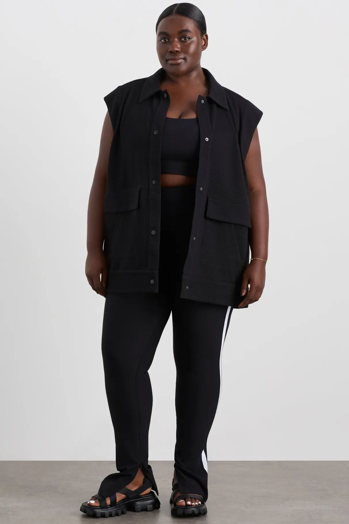 sleeveless_waffle_jacket__13.webp Online Aje ATHLETICA Sleeveless Waffle Jacket 785 Black