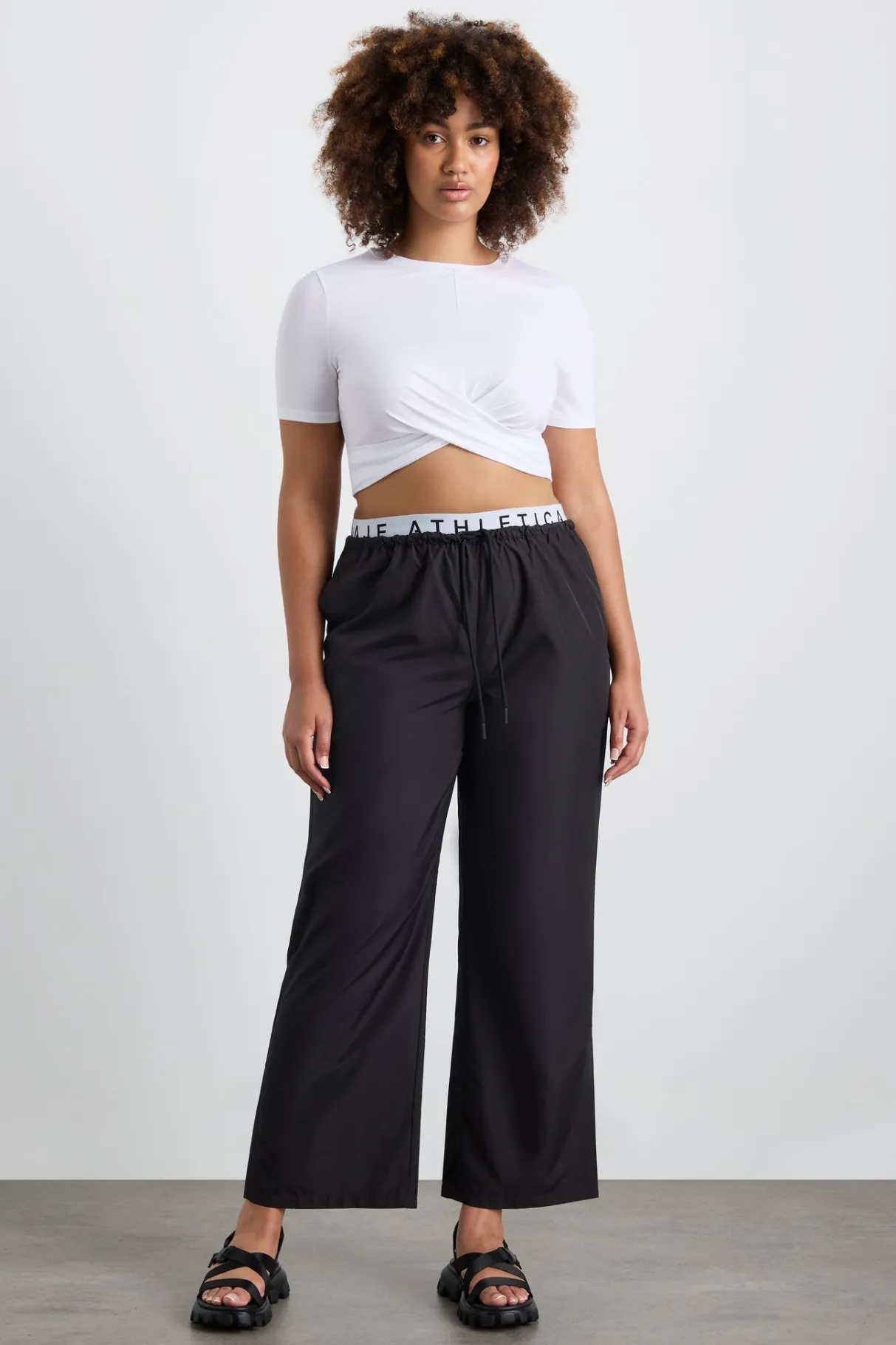 split_back_relaxed_pant__11.webp Hot Aje ATHLETICA Split Back Relaxed Pant 516 Black