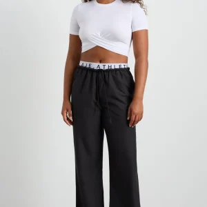 Hot Aje ATHLETICA Split Back Relaxed Pant 516 Black
