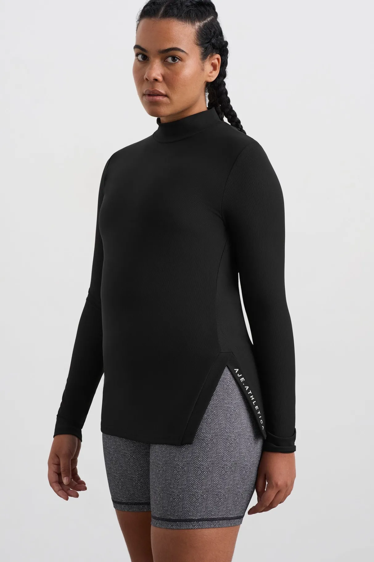 split_hem_mock_top__5-1.webp Flash Sale Aje ATHLETICA Split Hem Mock Top 434 Black