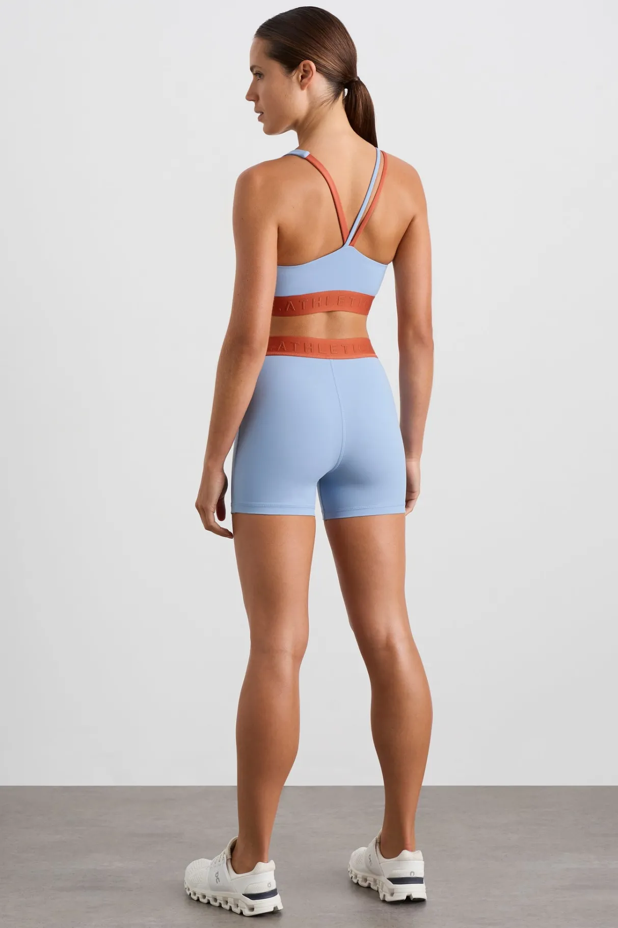 split_strap_logo_bra__4.webp Hot Aje ATHLETICA Split Strap Logo Bra 366 Steel Blue Copper Orange