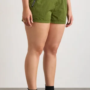 Sale Aje ATHLETICA Spray Short 620 Evergreen