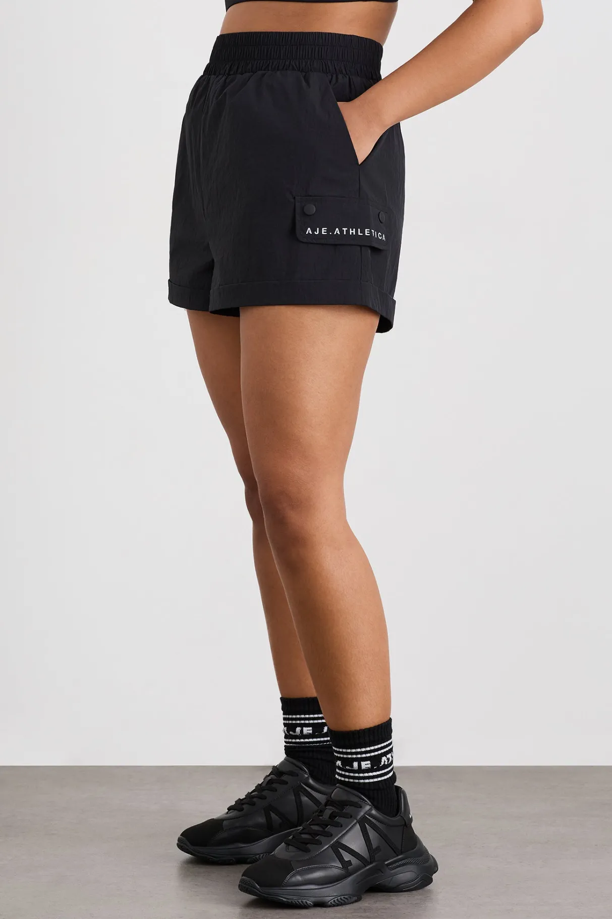 spray_shorts__6-1.webp Online Aje ATHLETICA Spray Shorts 620 Black