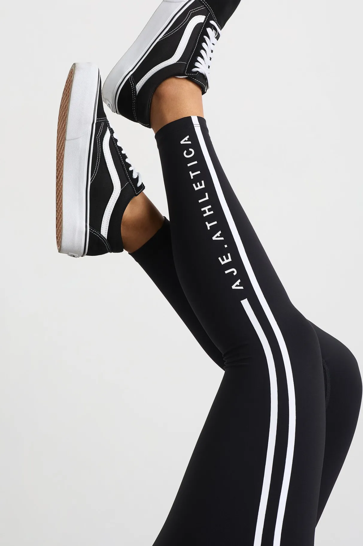 stripe_full_length_legging__9.webp Outlet Aje ATHLETICA Stripe Full Length Legging 232 Black/White