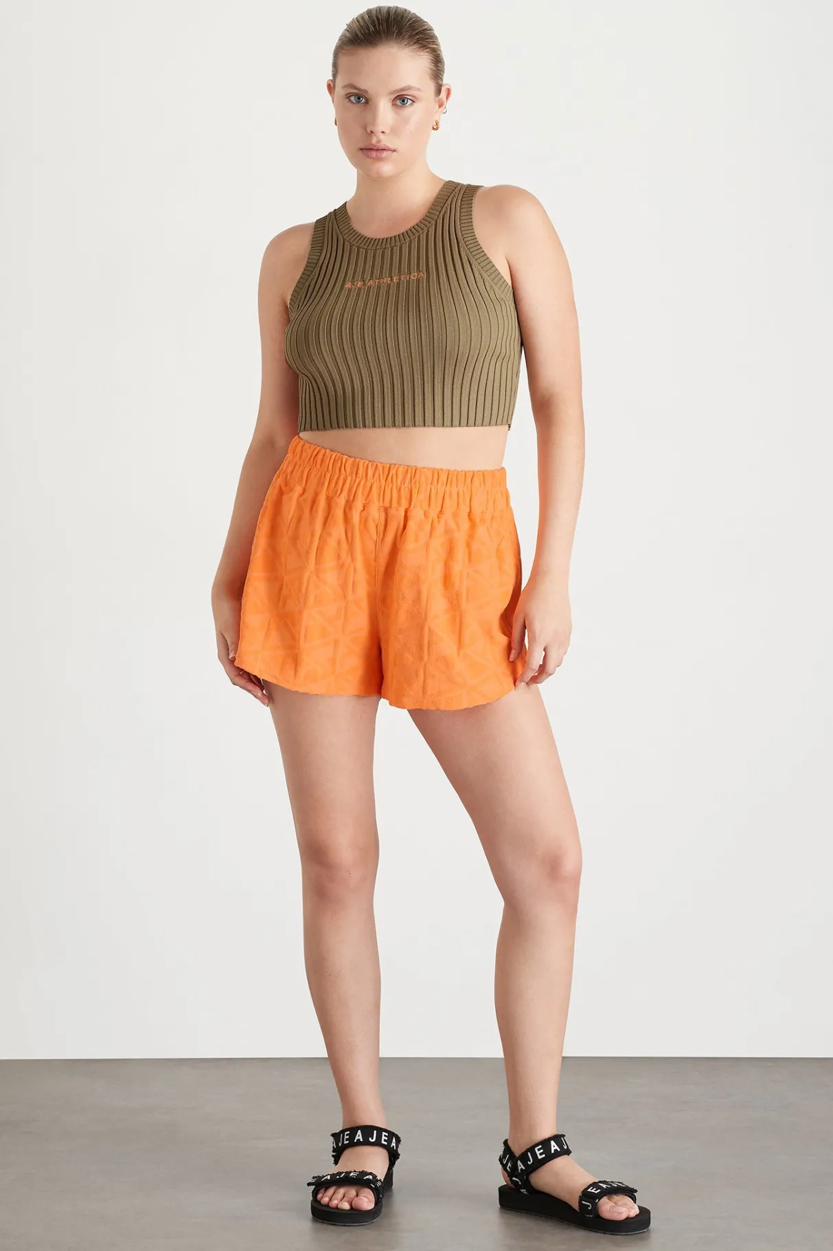 terry_everyday_short__7-1.webp Clearance Aje ATHLETICA Terry Everyday Short 613 Soft Apricot