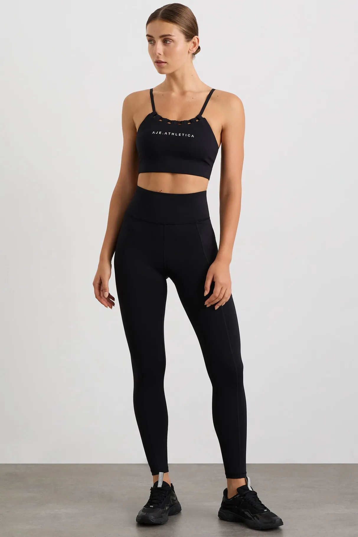 thread_through_legging__0.webp Outlet Aje ATHLETICA Thread Through Legging 228 Black/White Logo