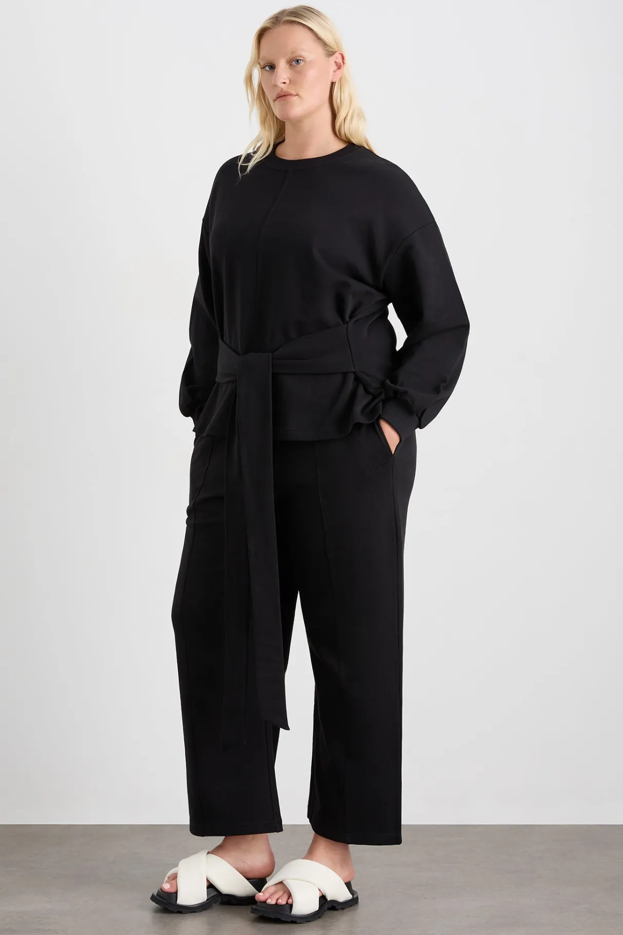 tie_back_jumper__10.webp Clearance Aje ATHLETICA Tie Back Jumper 122 Black