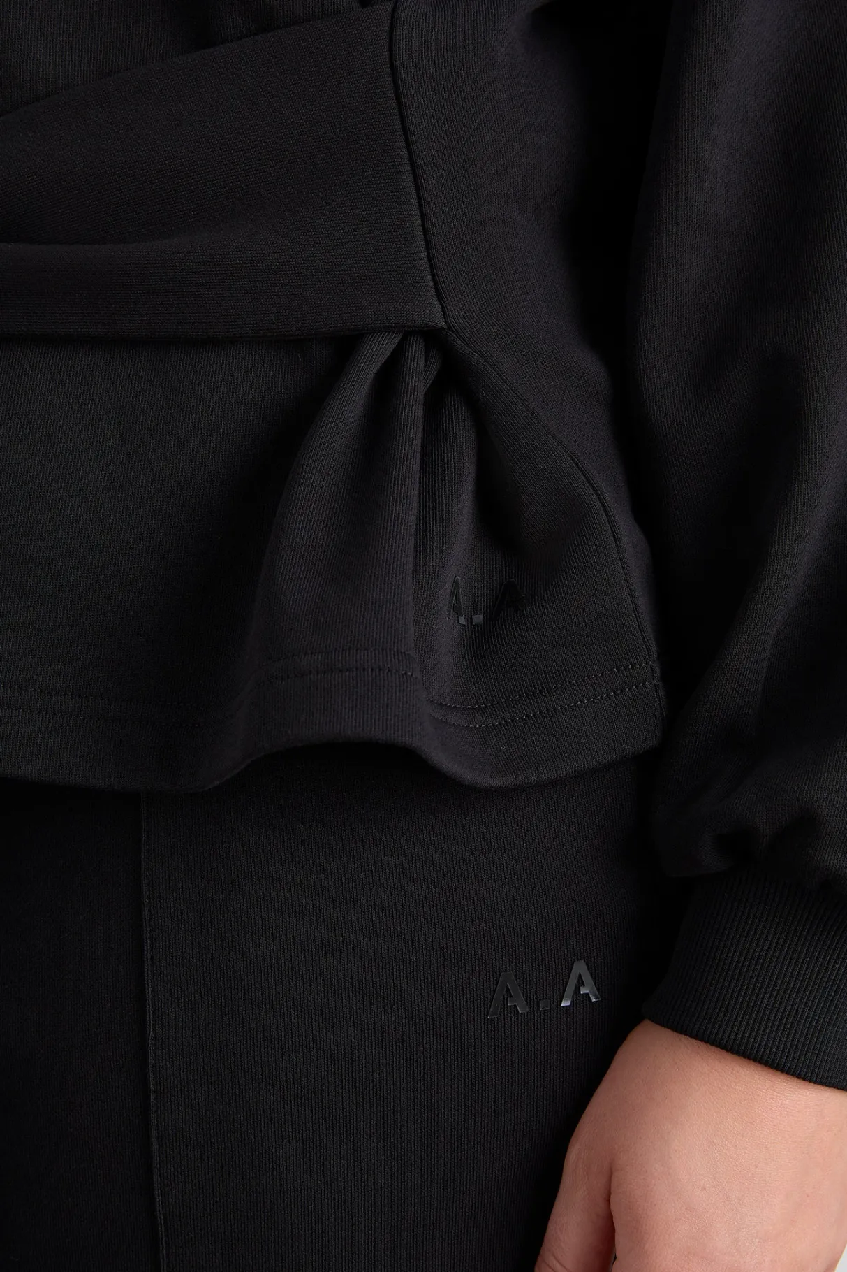 tie_back_jumper__11.webp Clearance Aje ATHLETICA Tie Back Jumper 122 Black